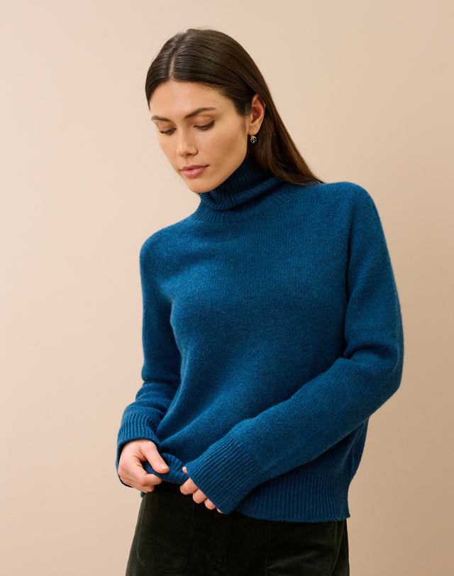 Cashmere Polo Neck