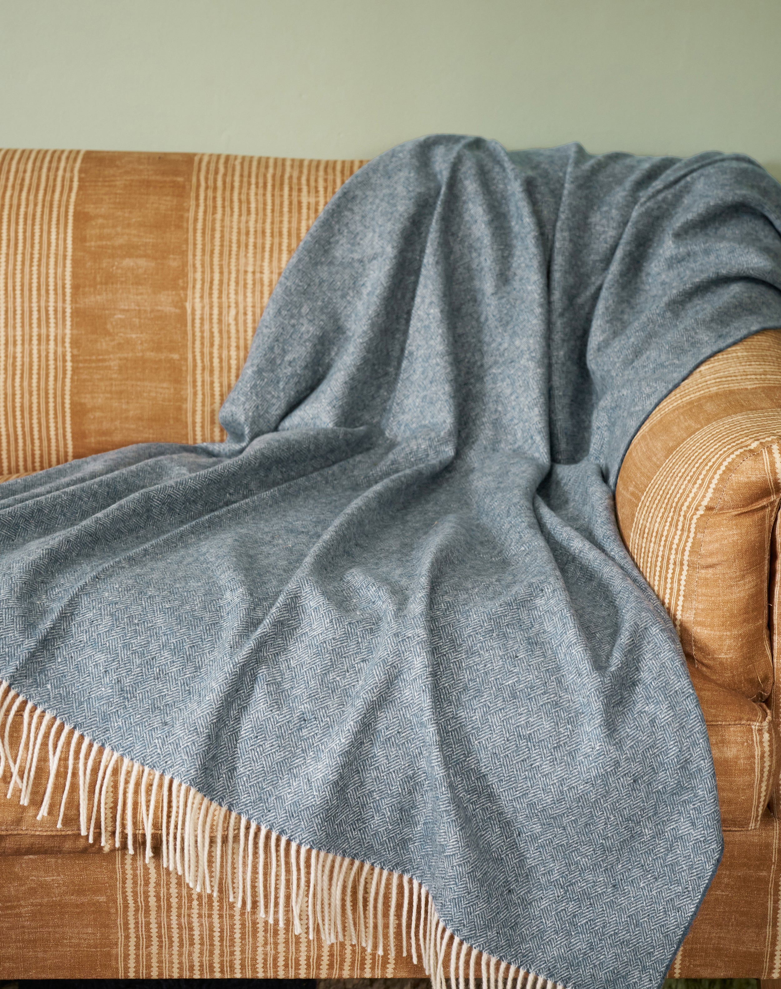 Cashmere Woven Blanket
