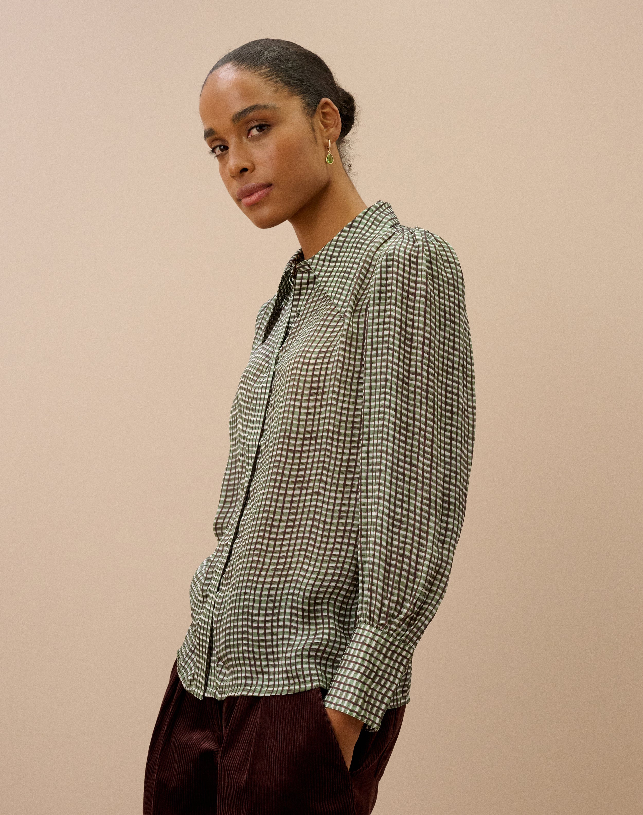 Graphic Check Dagger Collar Shirt