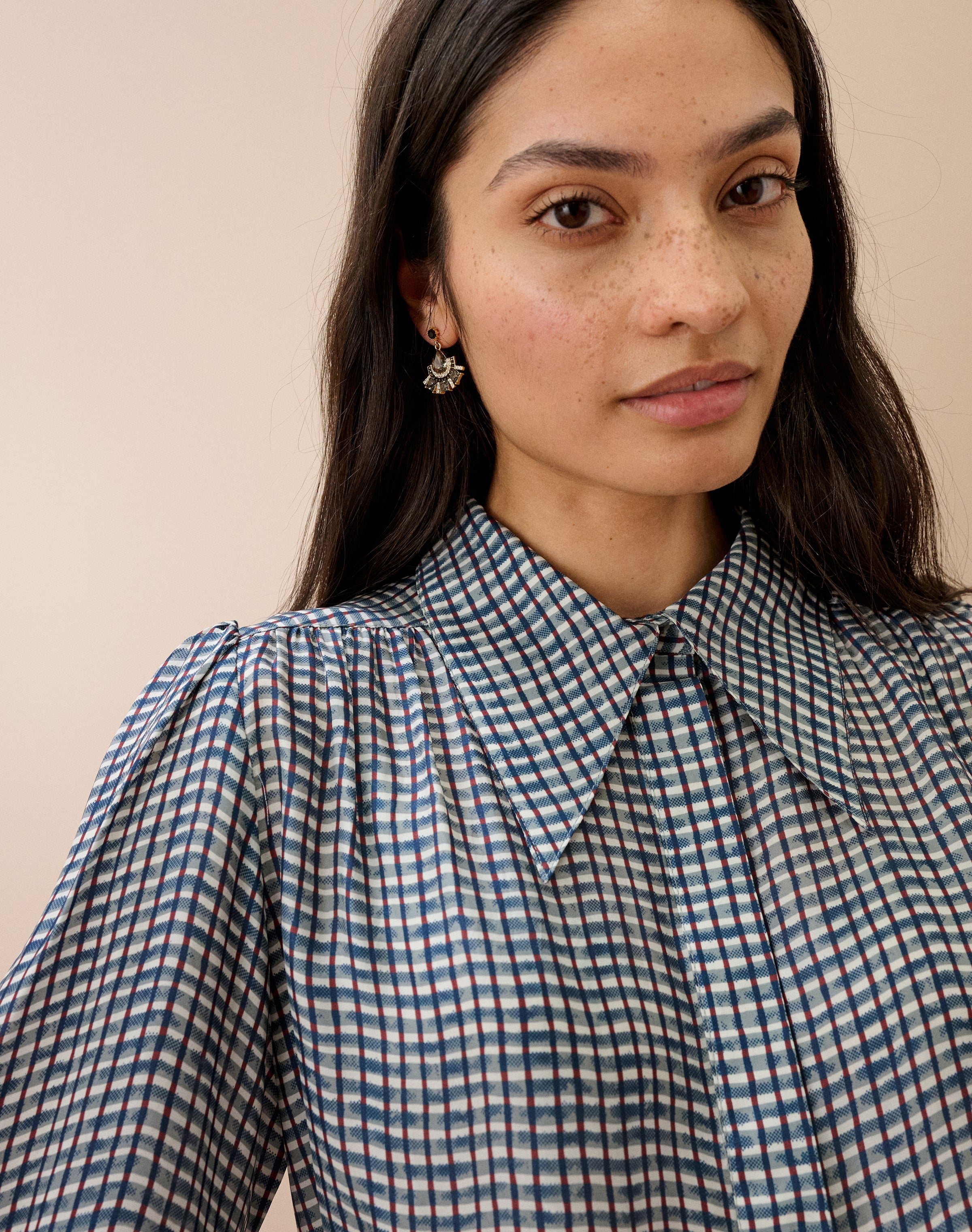 Graphic Check Dagger Collar Shirt