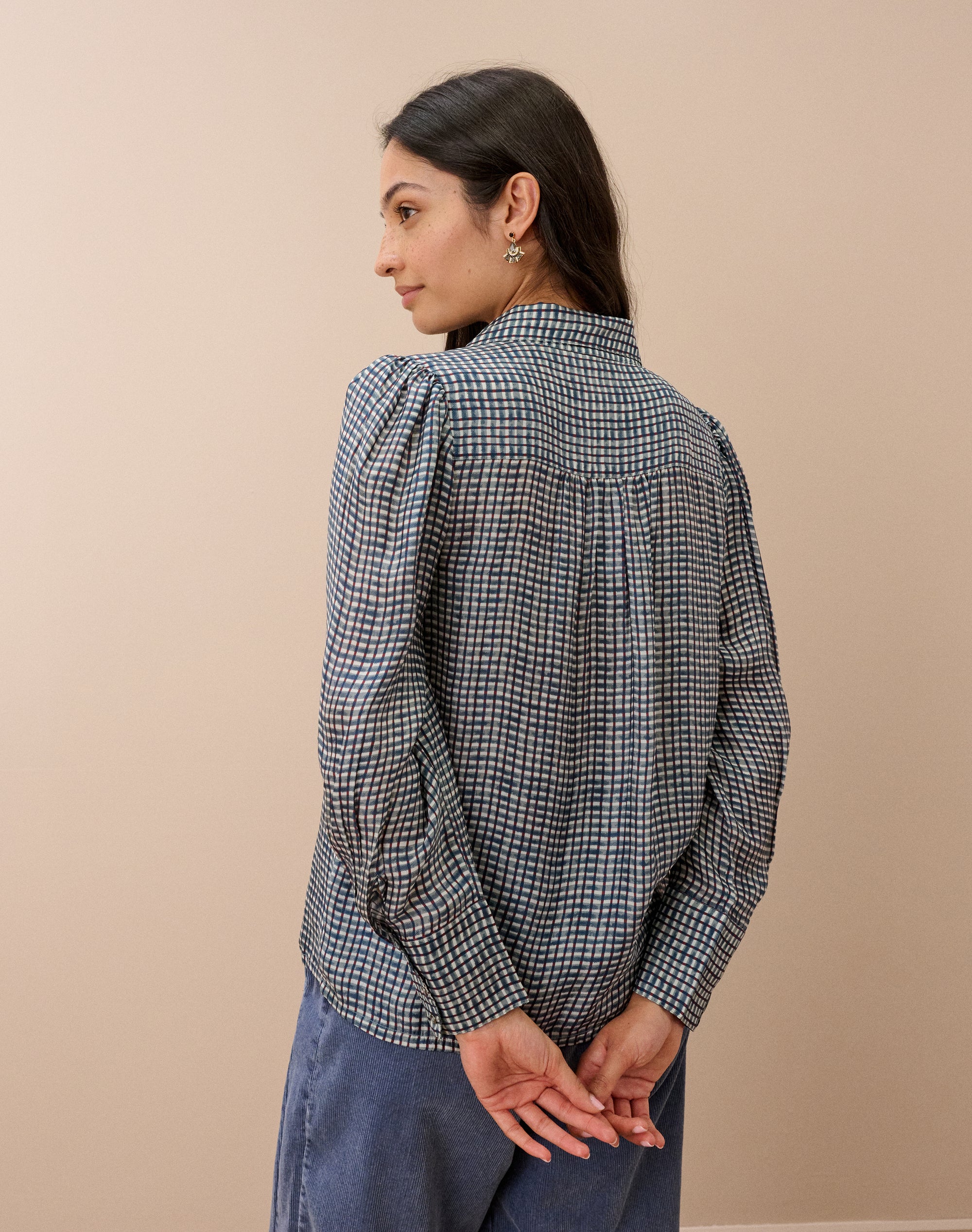 Graphic Check Dagger Collar Shirt