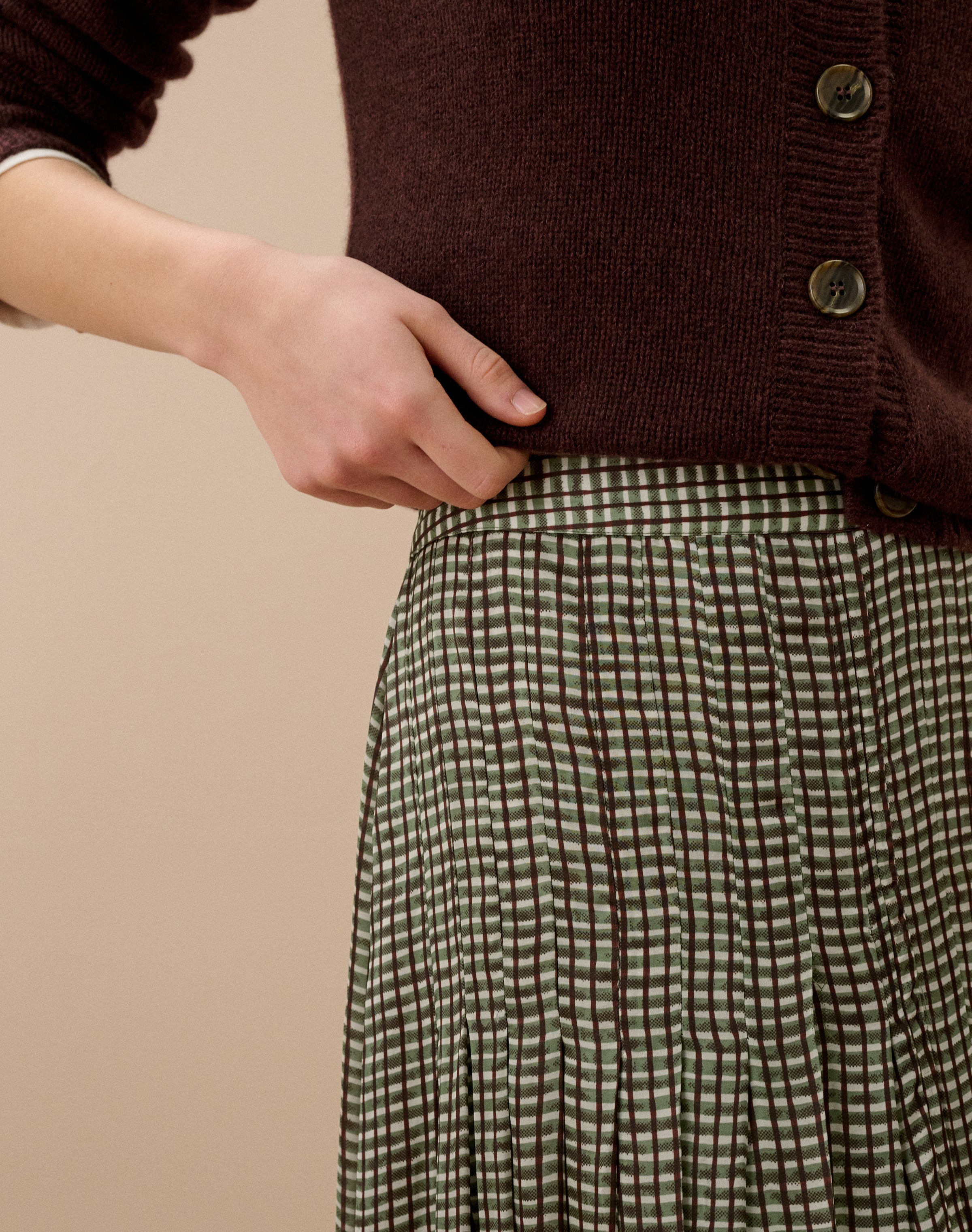 Graphic Check Pleated Skirt