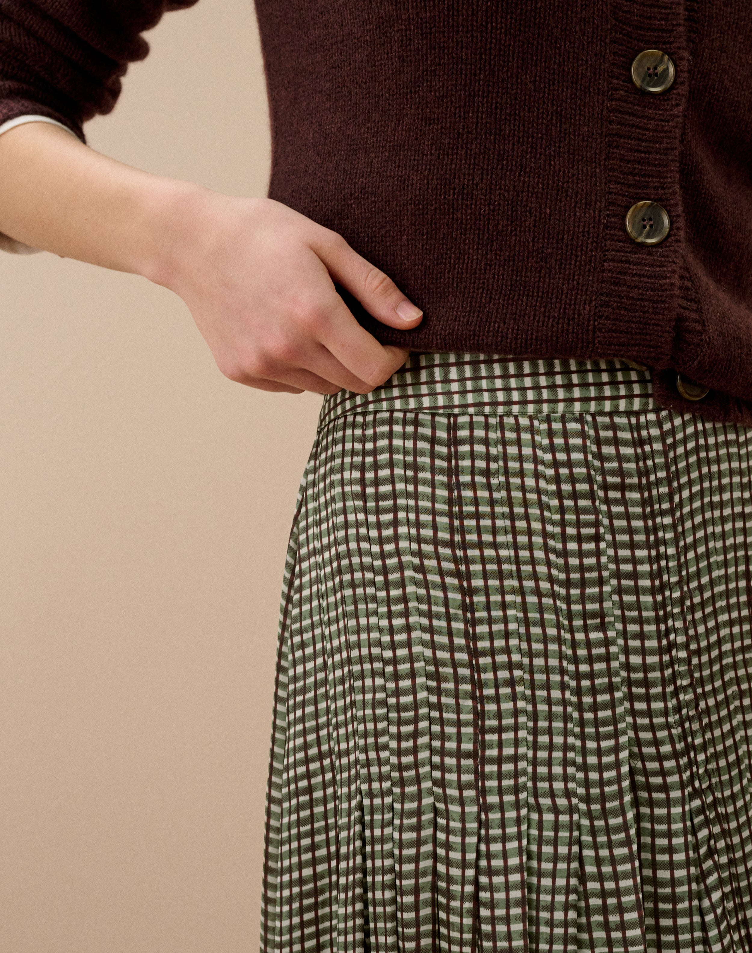 Graphic Check Pleated Skirt