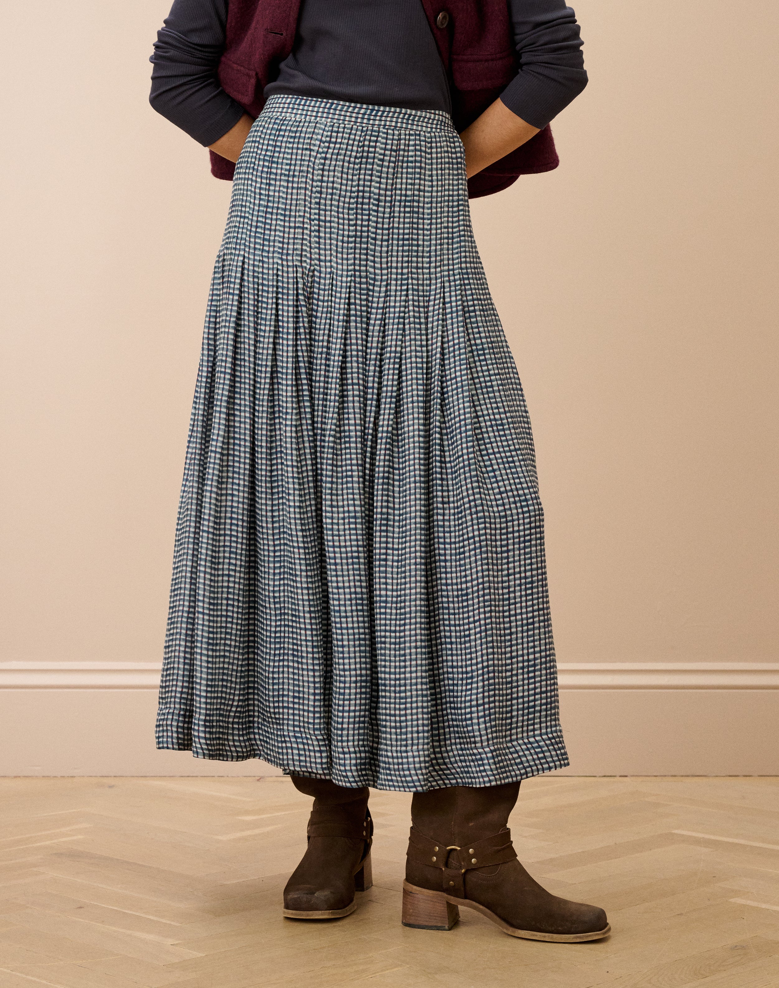 Graphic Check Pleated Skirt