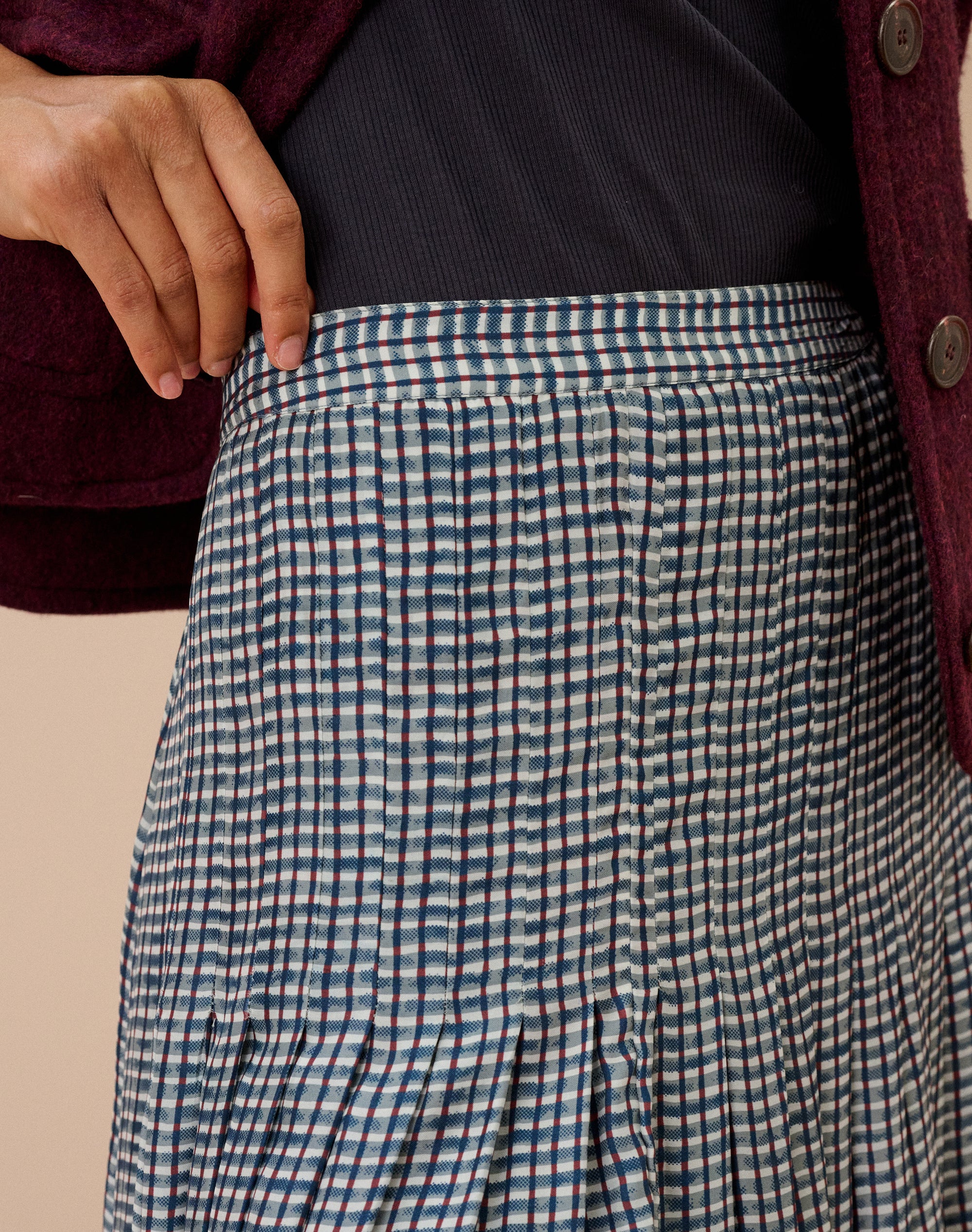 Graphic Check Pleated Skirt