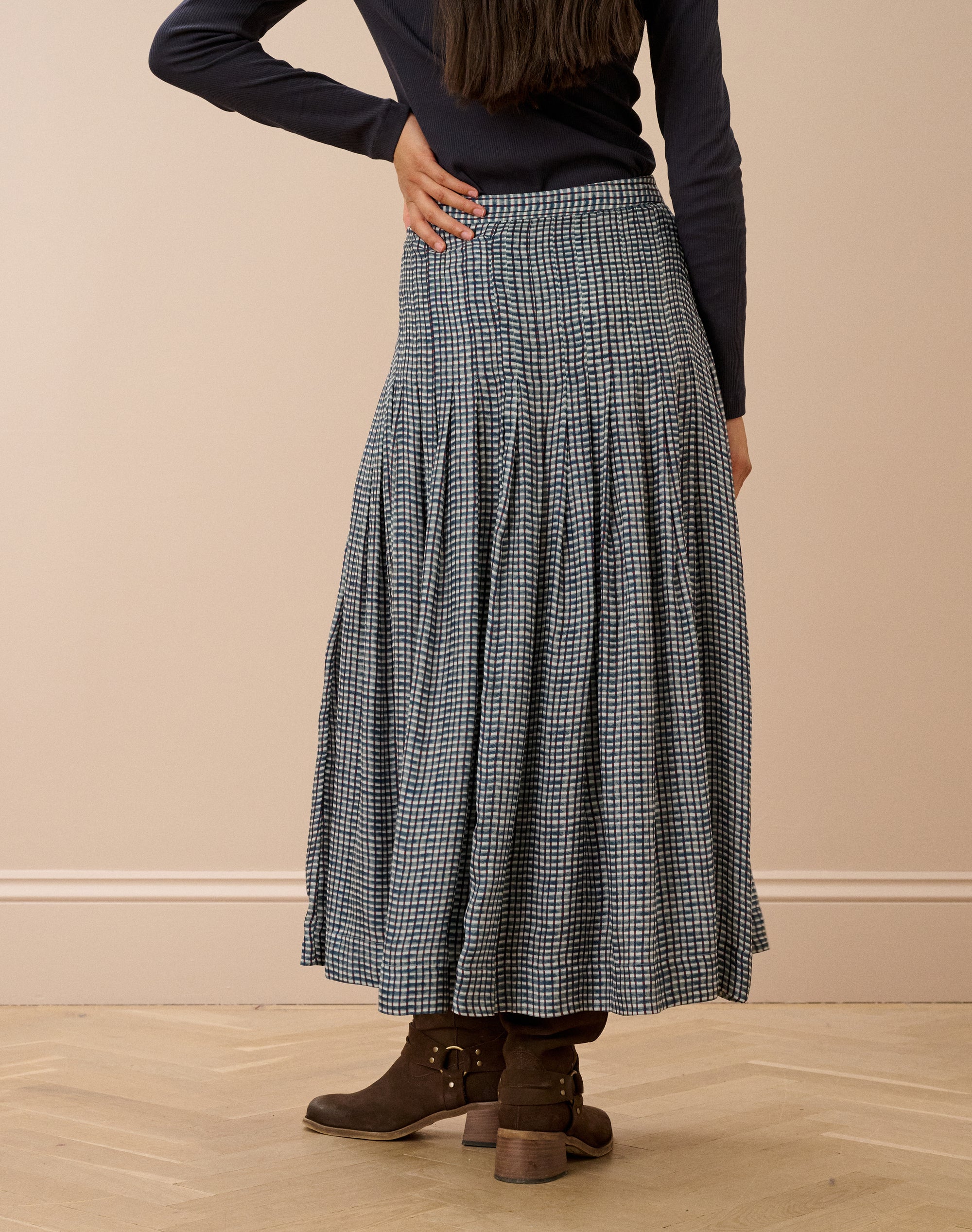 Graphic Check Pleated Skirt