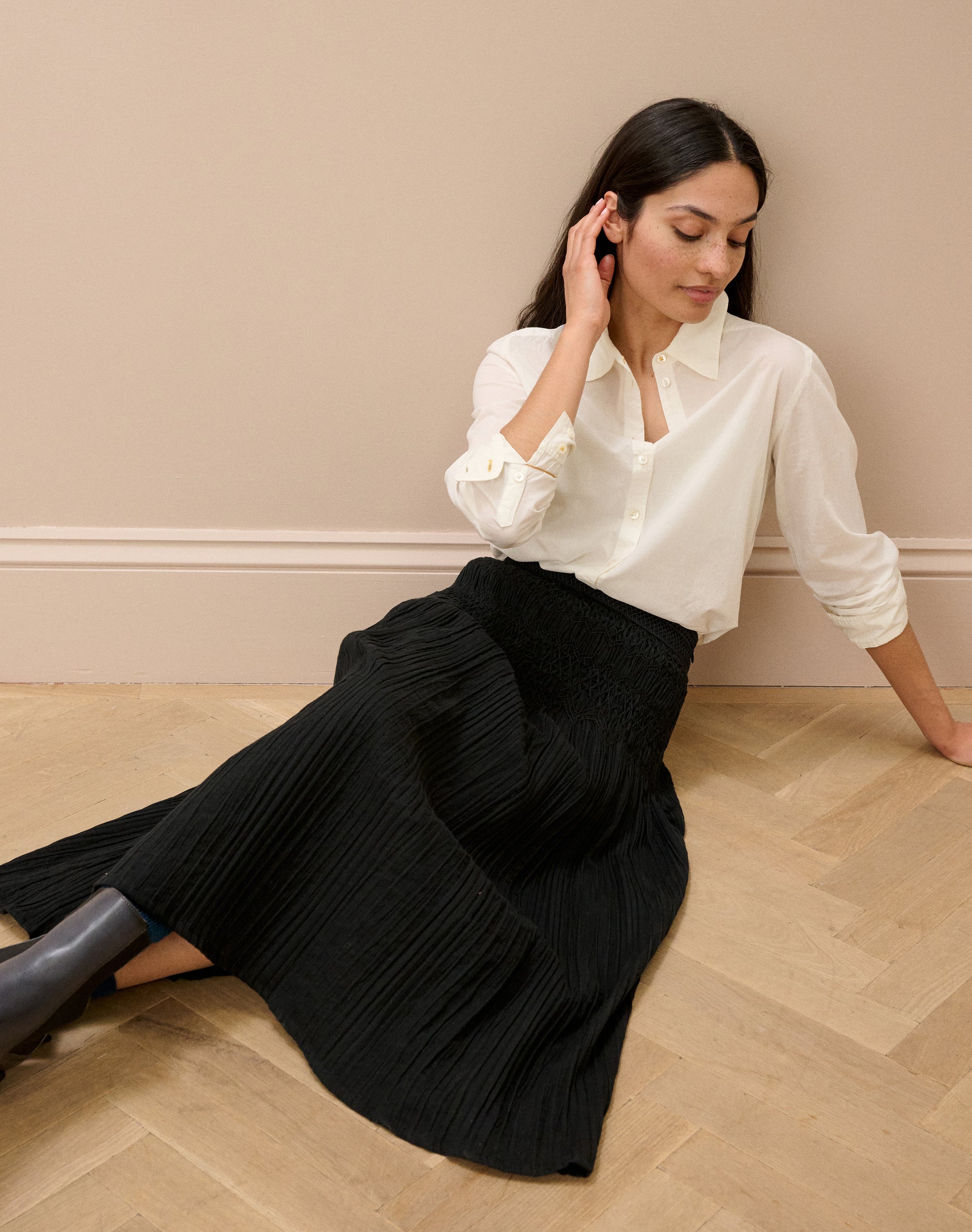 Smock & Lace Trim Textured Skirt