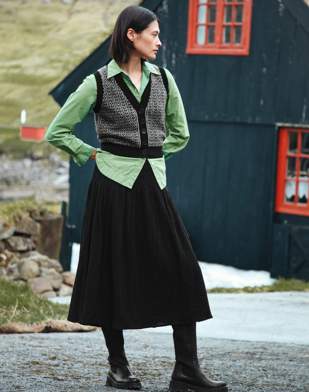 Smock & Lace Trim Textured Skirt