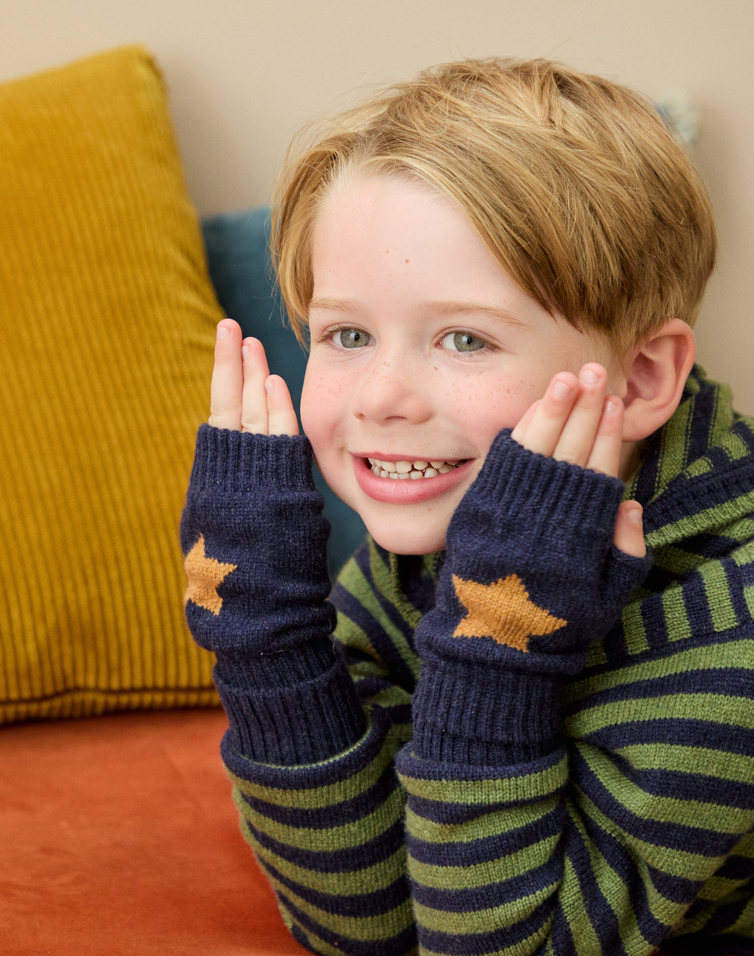 Cashmere Star Wristwarmers