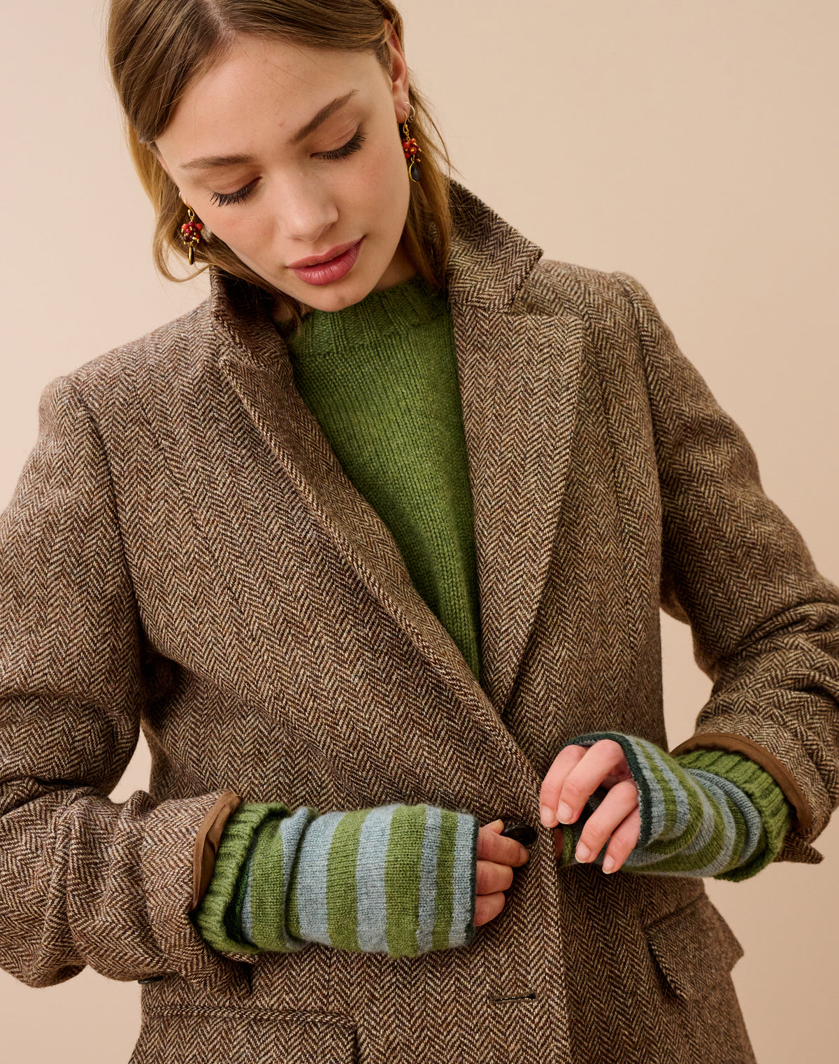 Cashmere Two Tone Stripe Wristwarmers