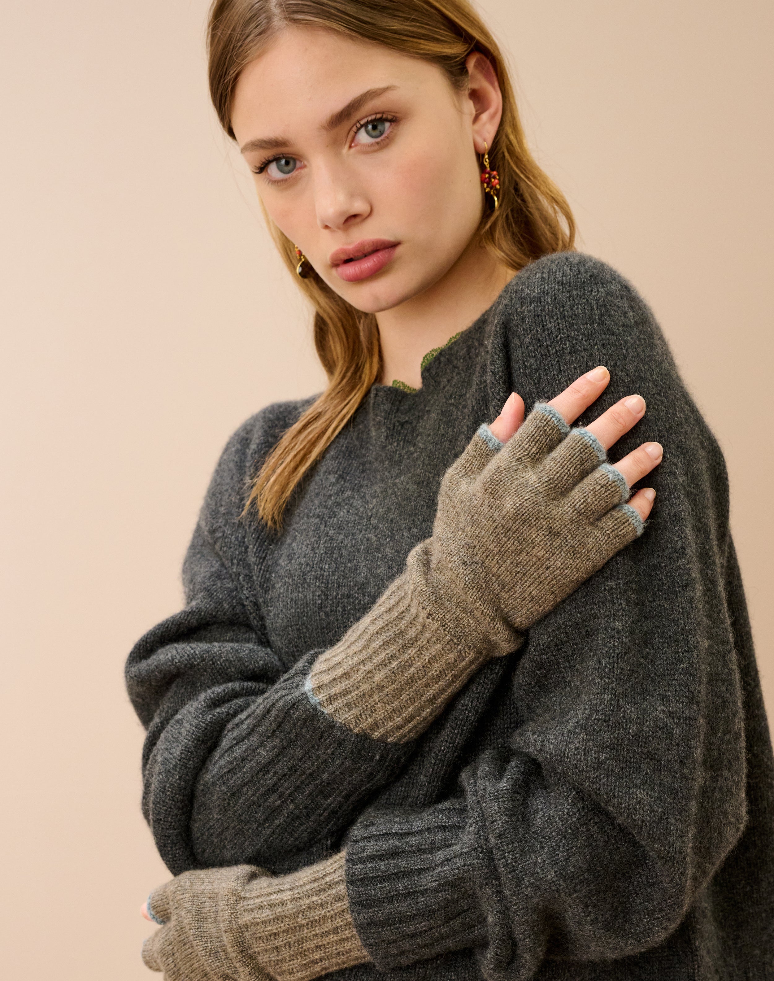 Women's Cashmere Fingerless Gloves