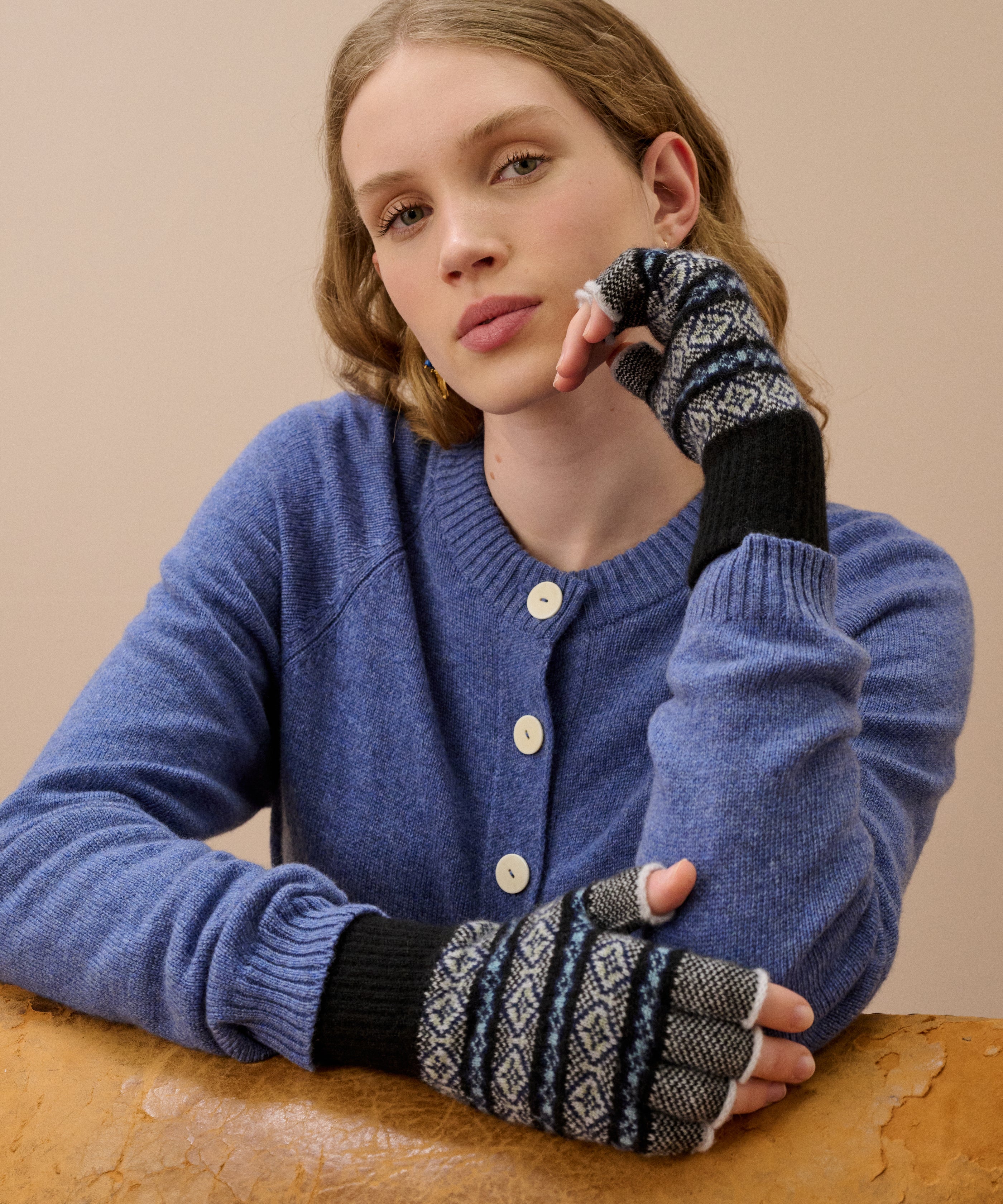 Women's Cashmere Folk Fingerless Gloves