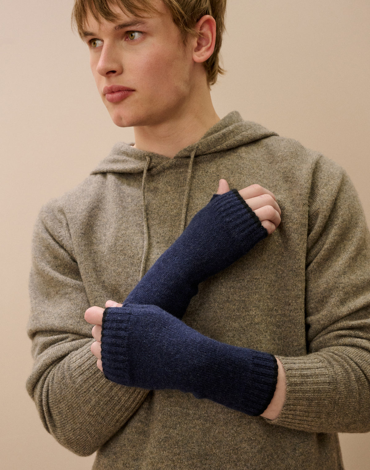 Men's Cashmere Tipped Wristwarmers
