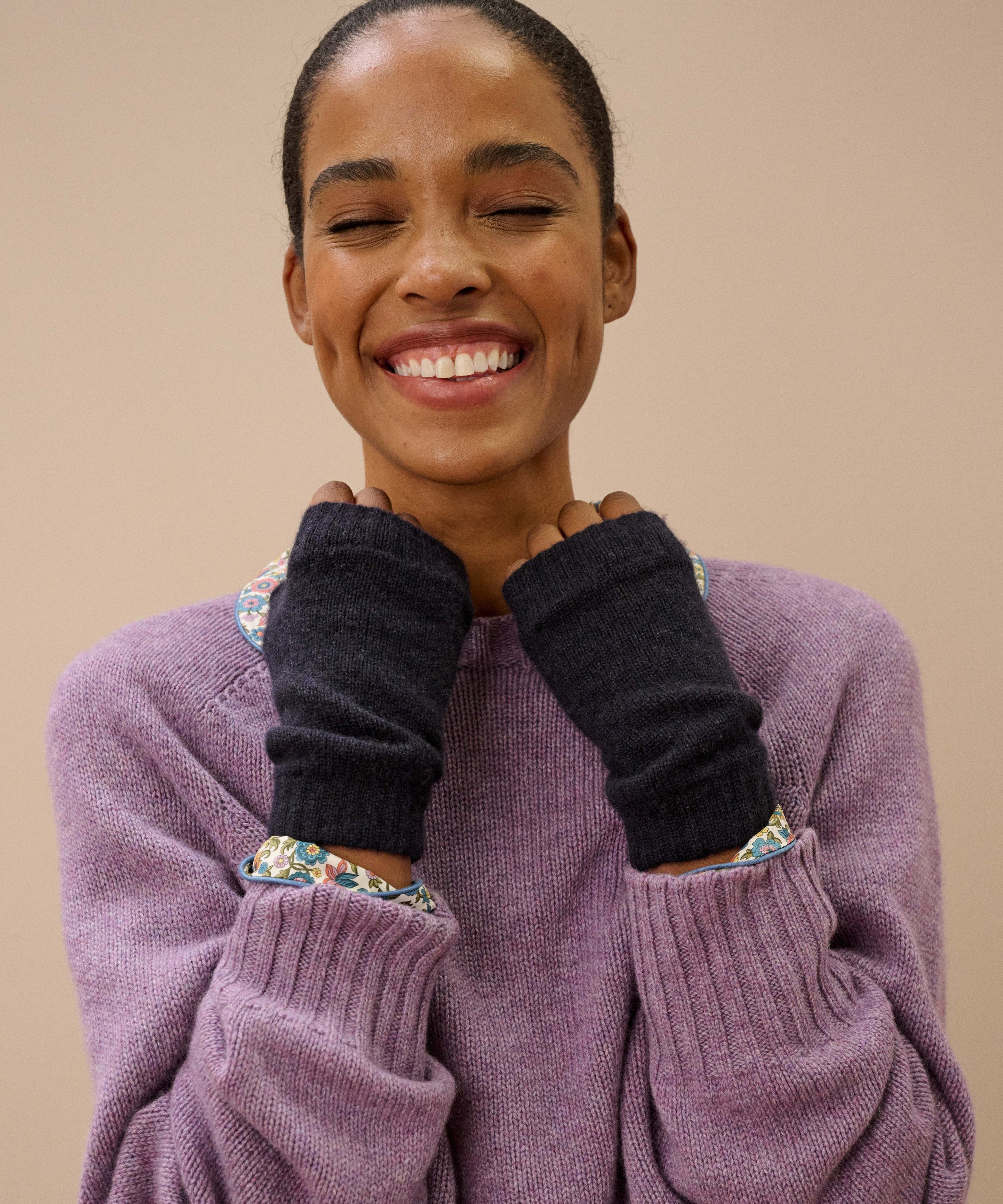 Women's Cashmere Wristwarmers