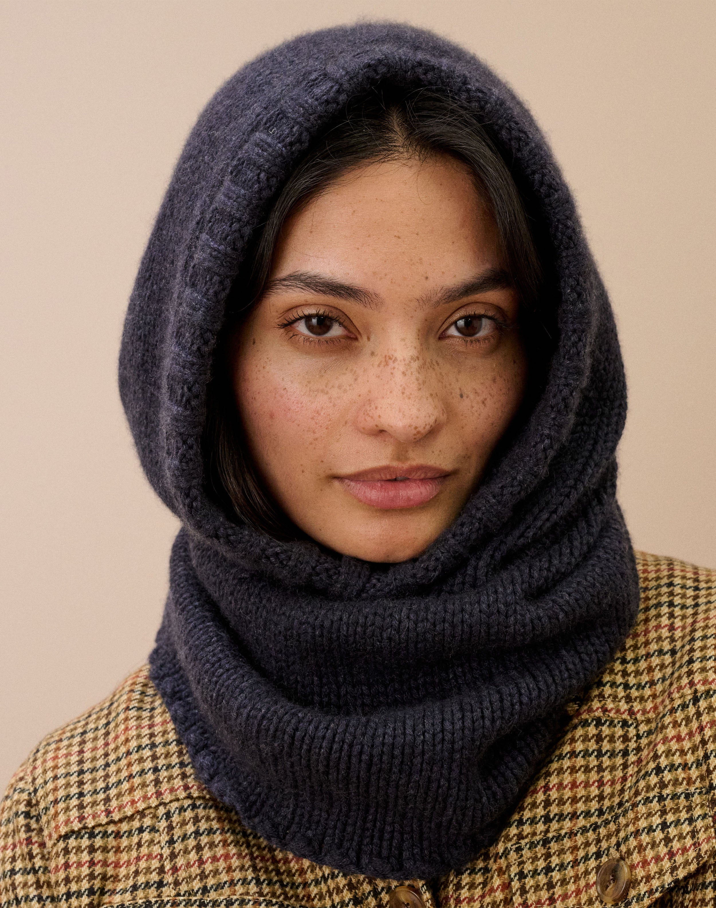 Cashmere Luxe Knit Hooded Snood