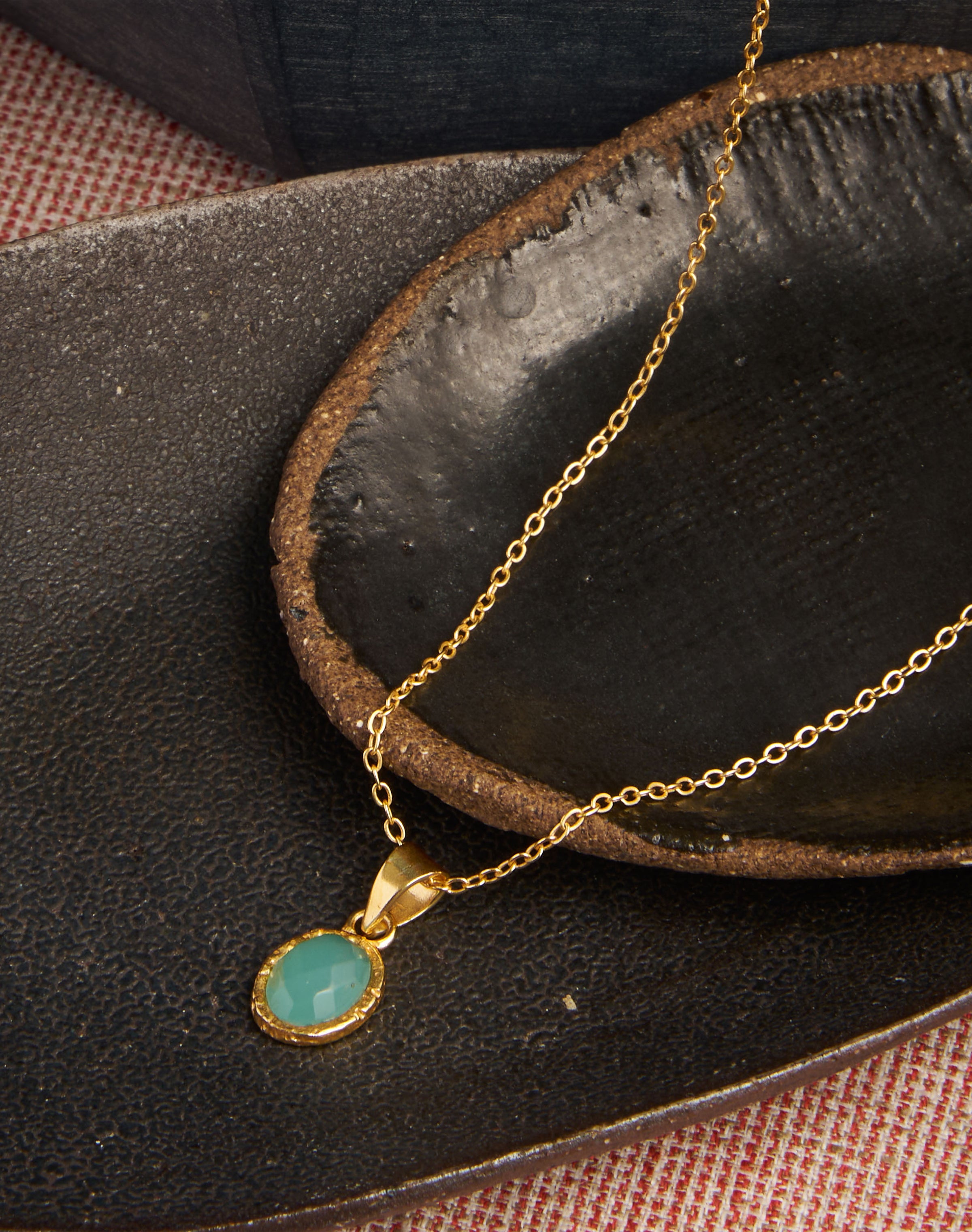Faceted Pendant Necklace