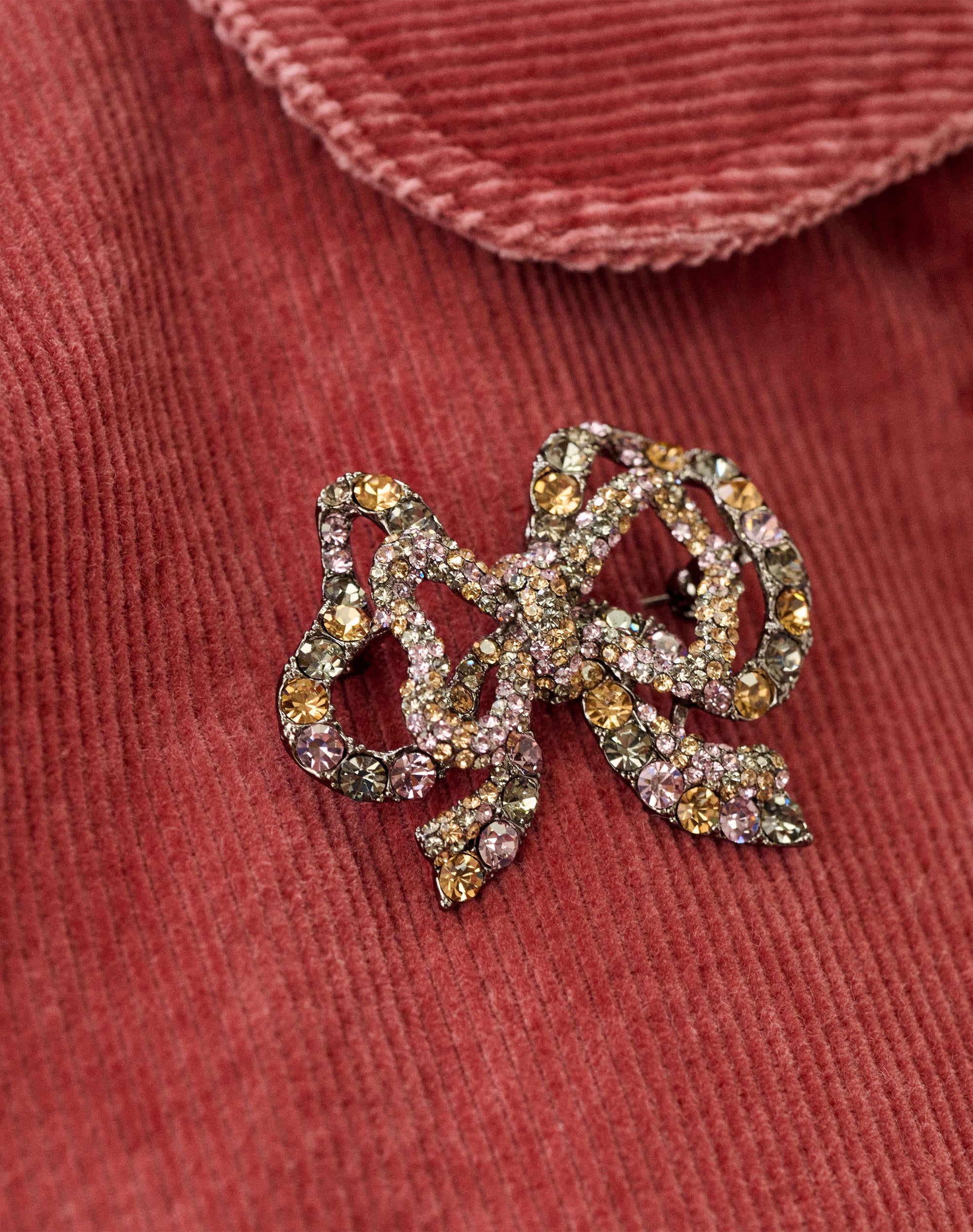 Bow Brooch