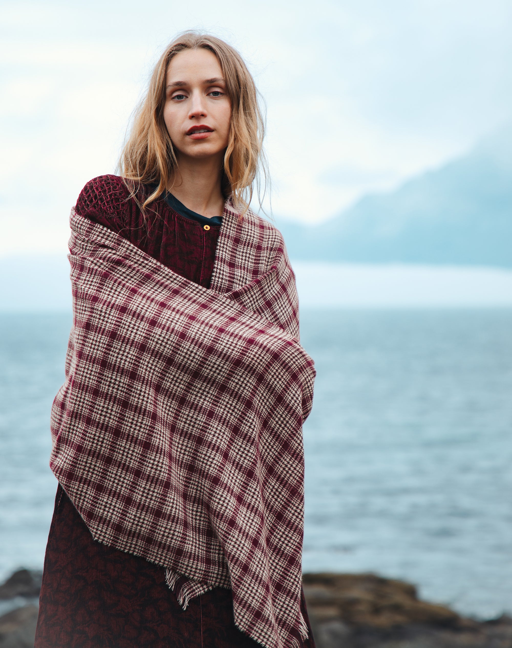 Cashmere Checked Chartouche