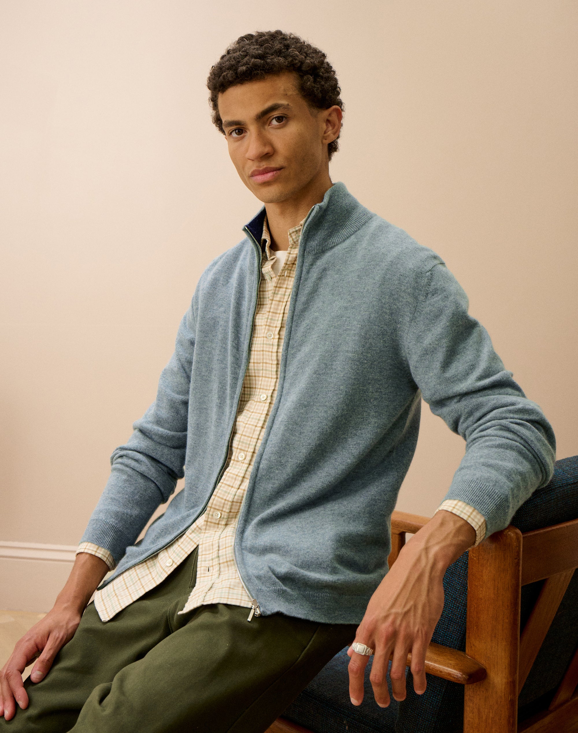 Cashmere Zip Turtle Neck Cardigan