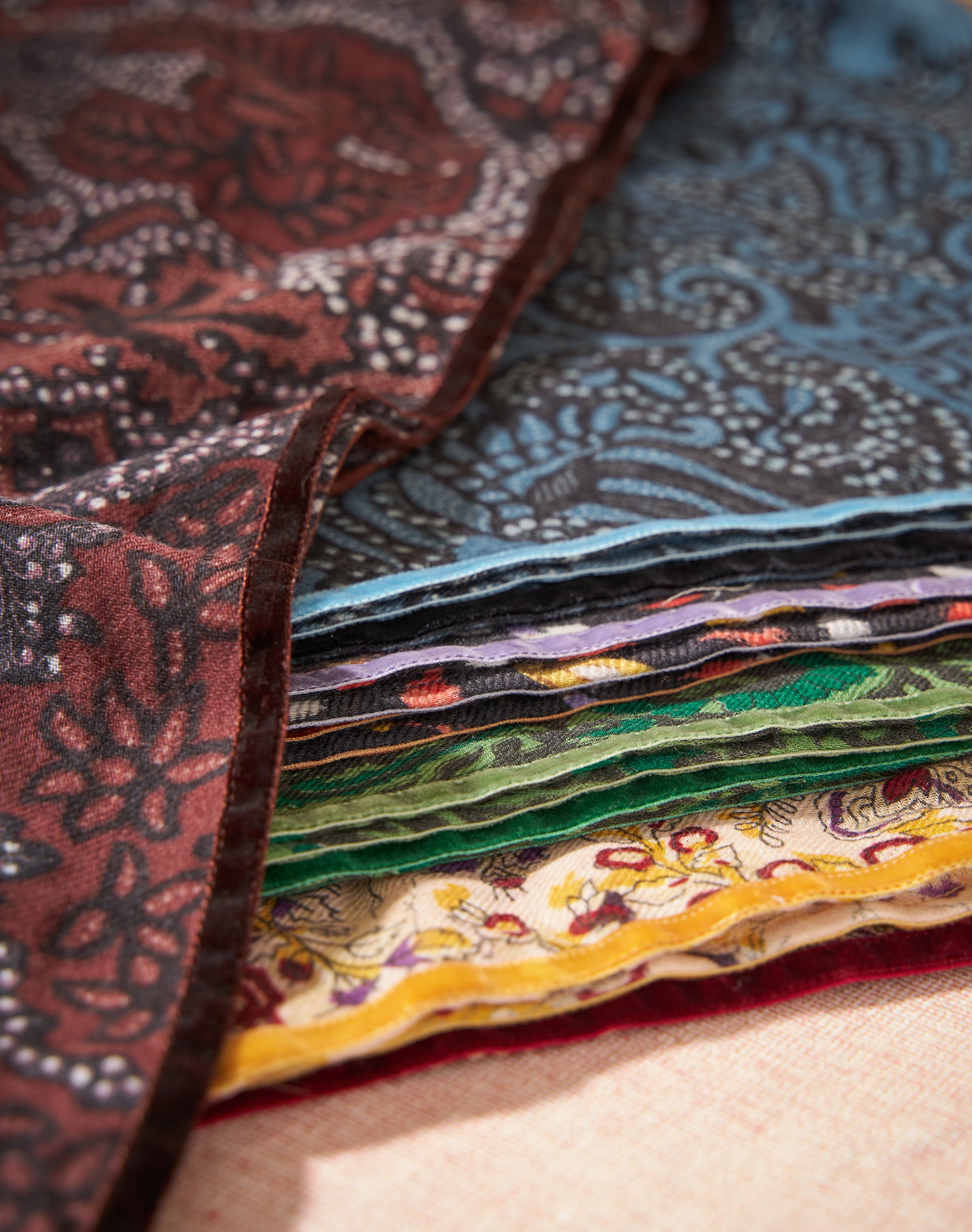 Velvet Trim Botanic Wool Stole