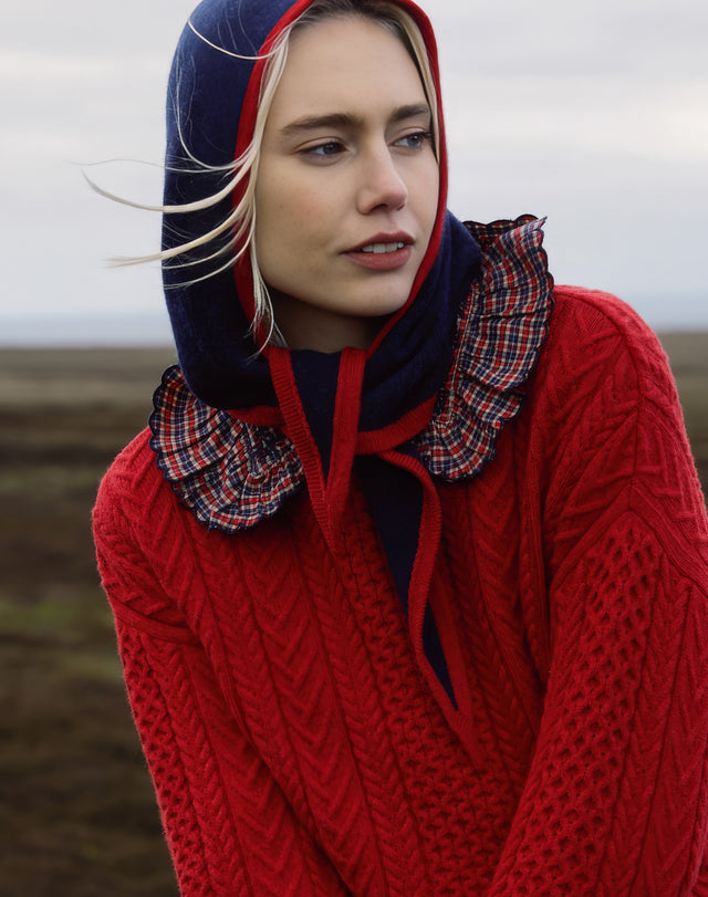 Supersoft Lambswool Hooded Neck Tie