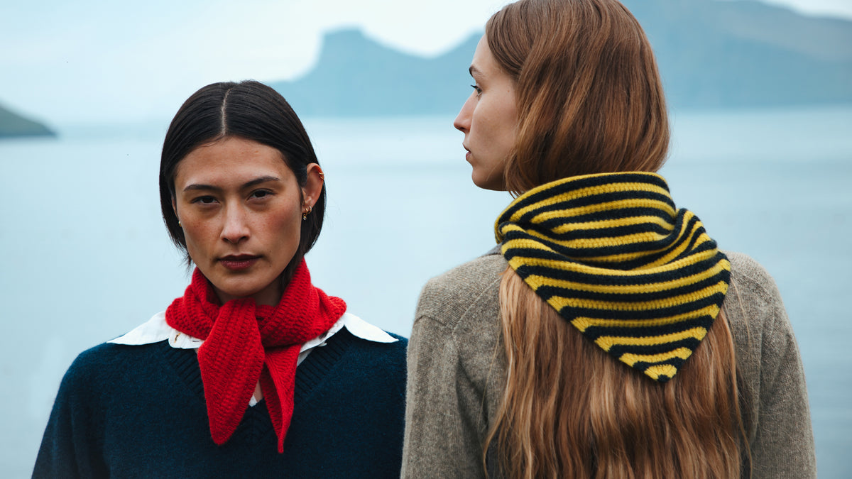 How to Style Scarves