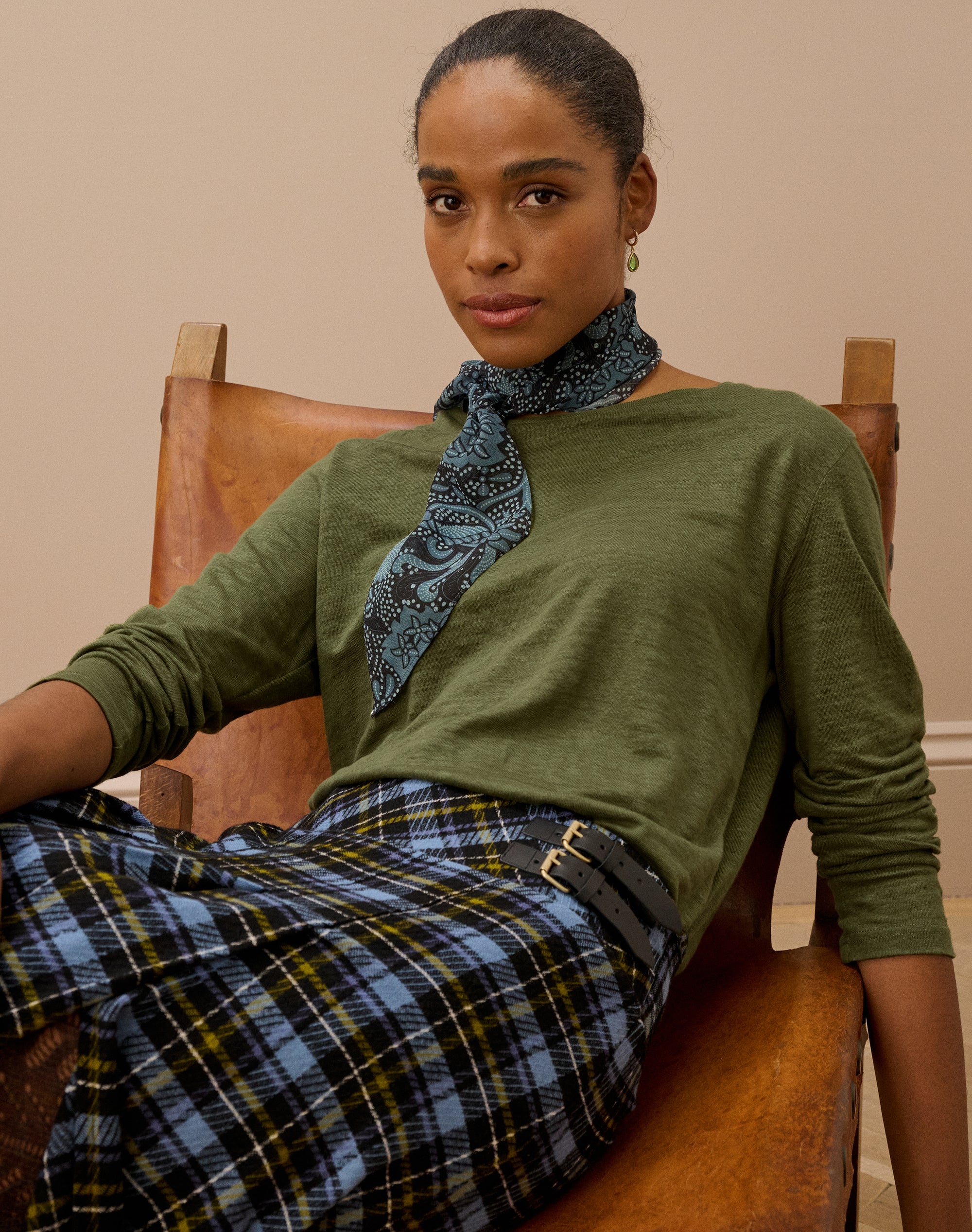 Linen Knit Boat Neck T-Shirt