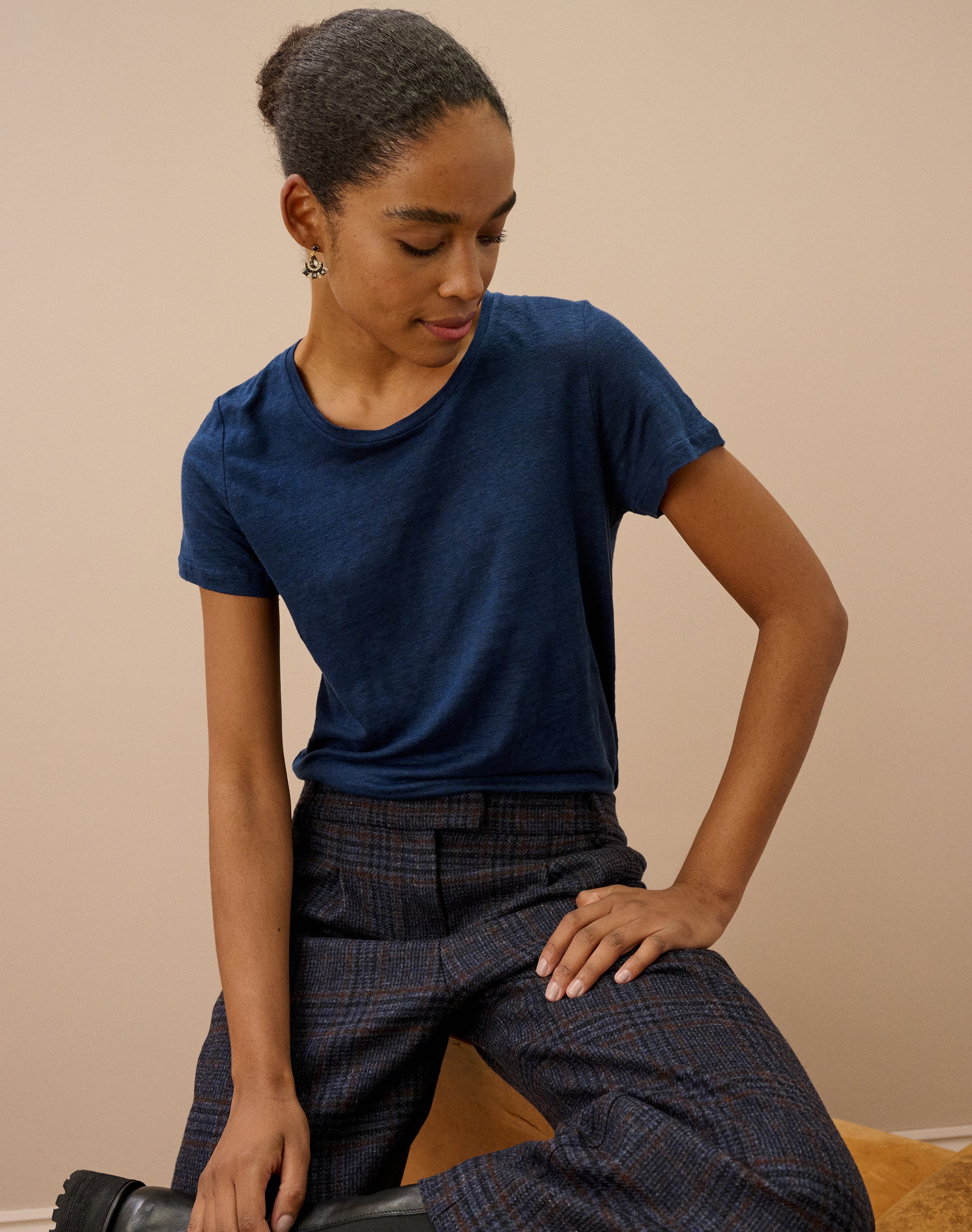 Linen Knit T-Shirt
