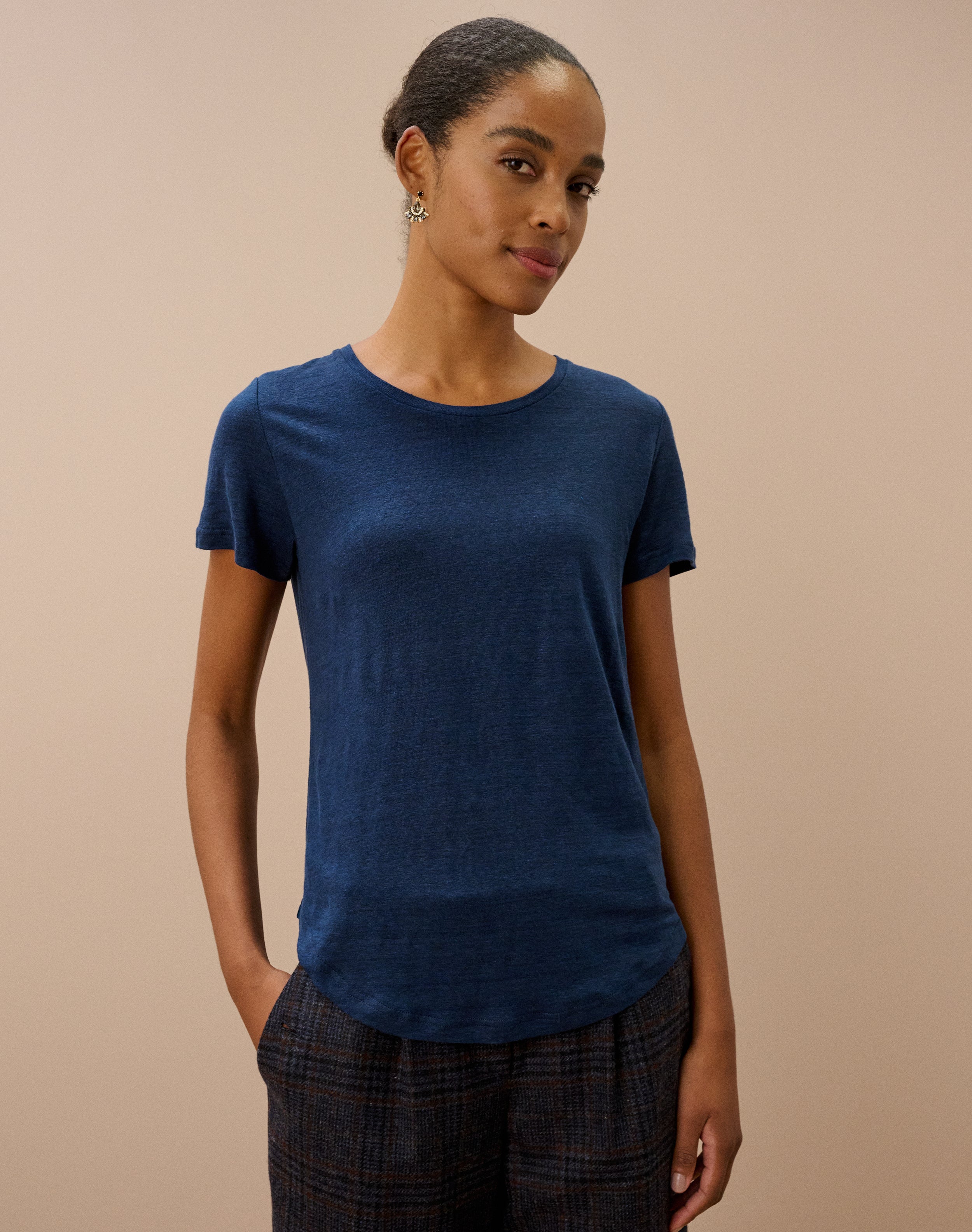 Linen Knit T-Shirt