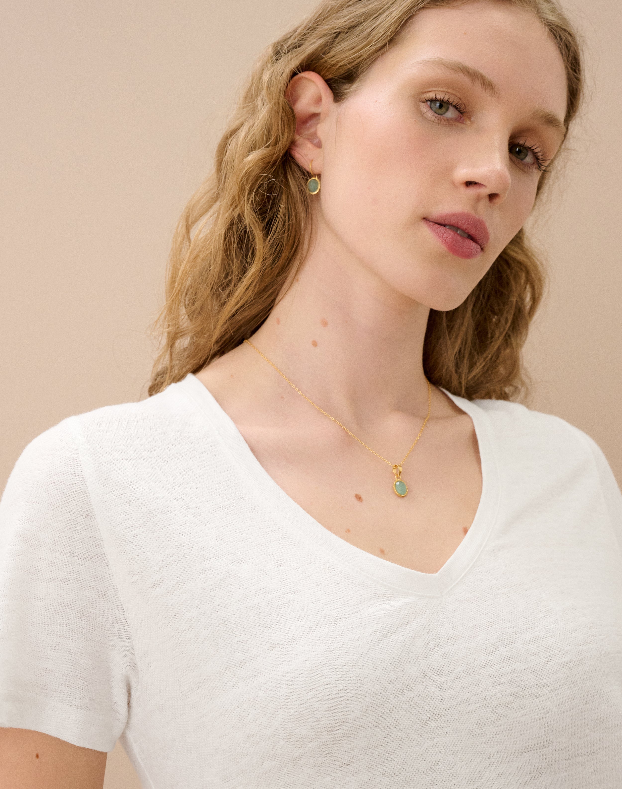 Linen Knit V Neck T-Shirt