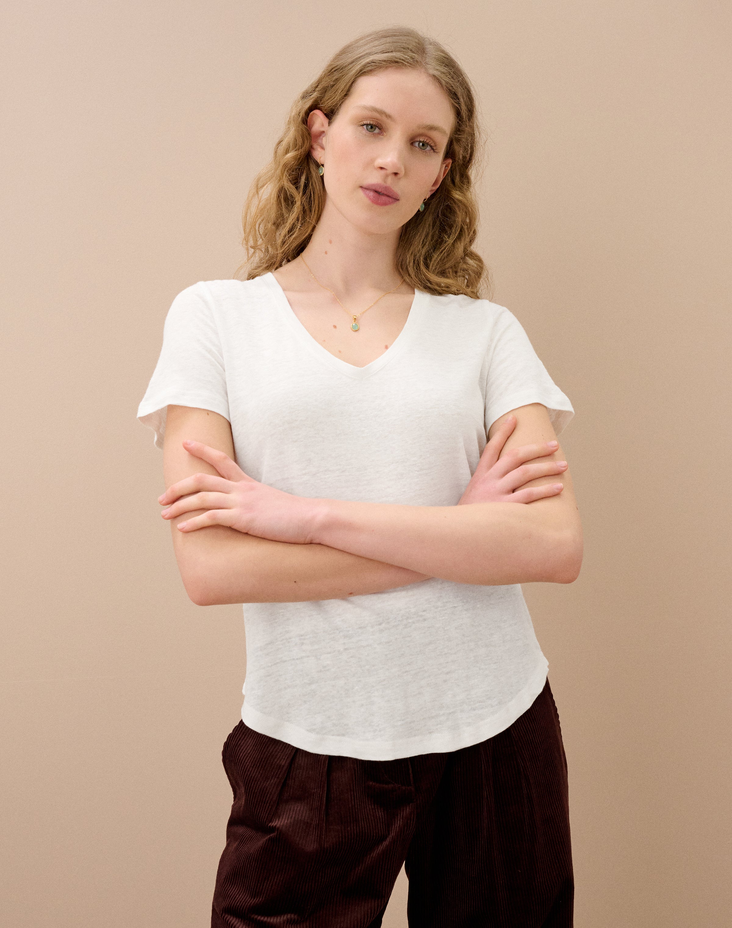 Linen Knit V Neck T-Shirt