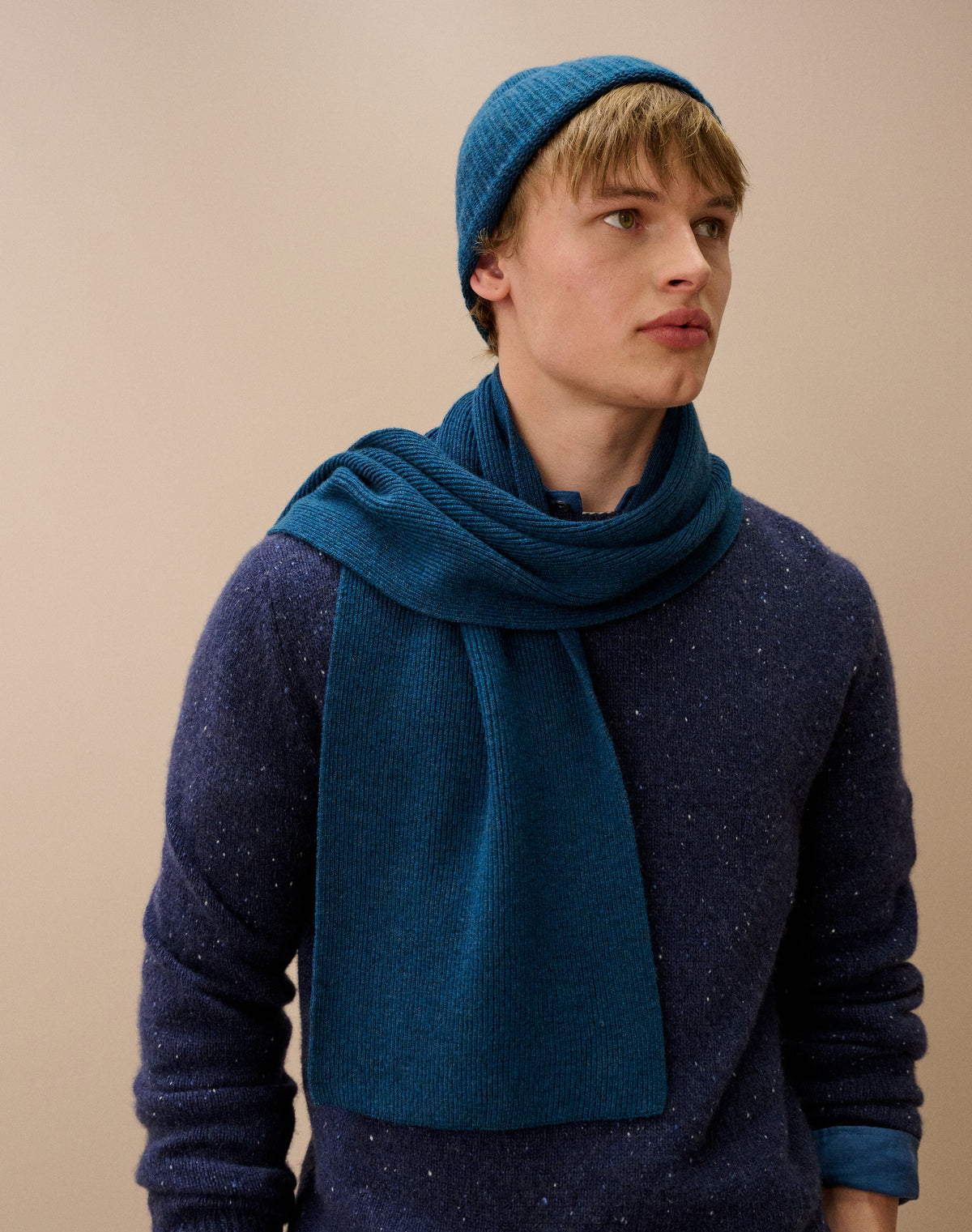 Cashmere Ribbed Scarf