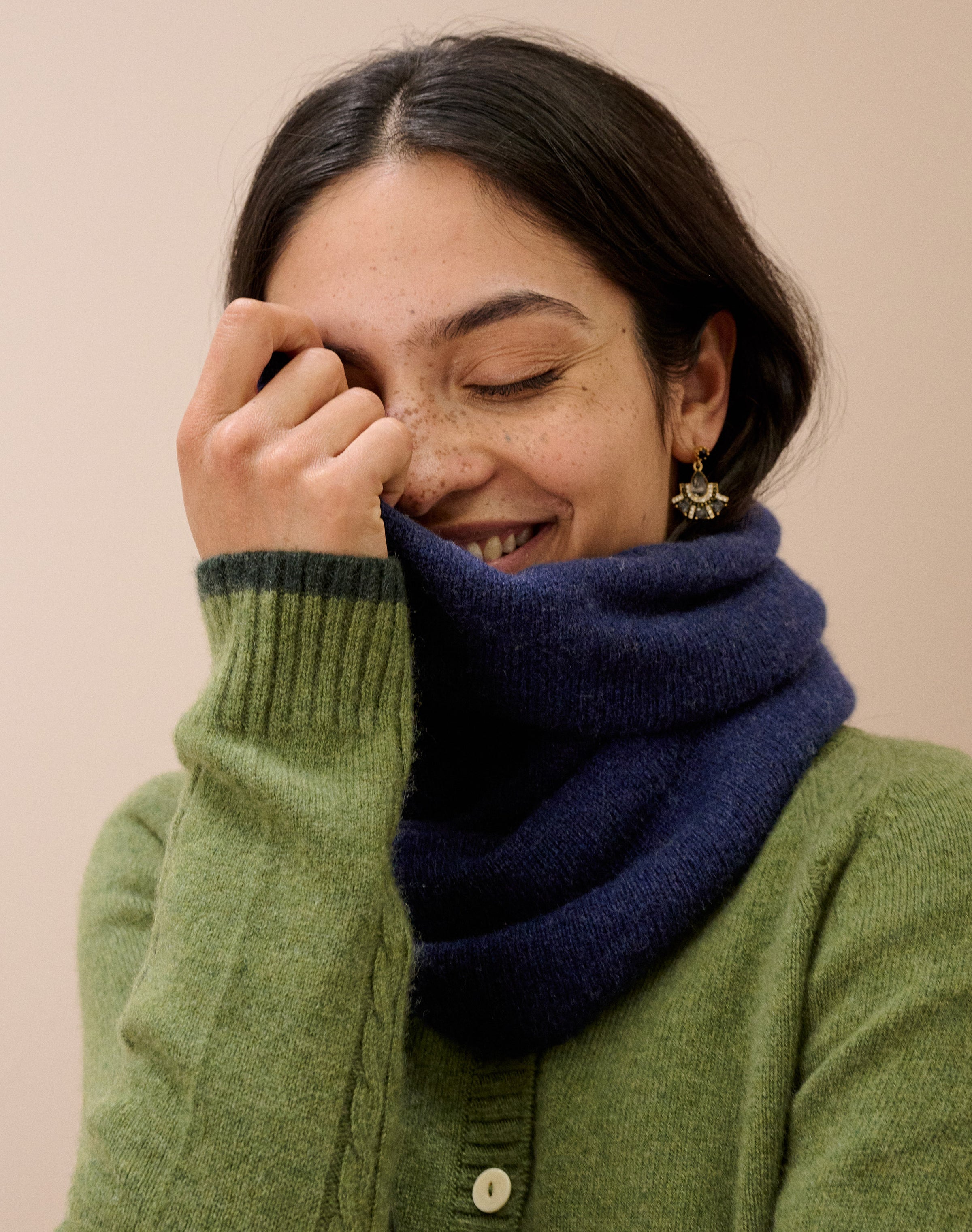 Cashmere Gauzy Snood