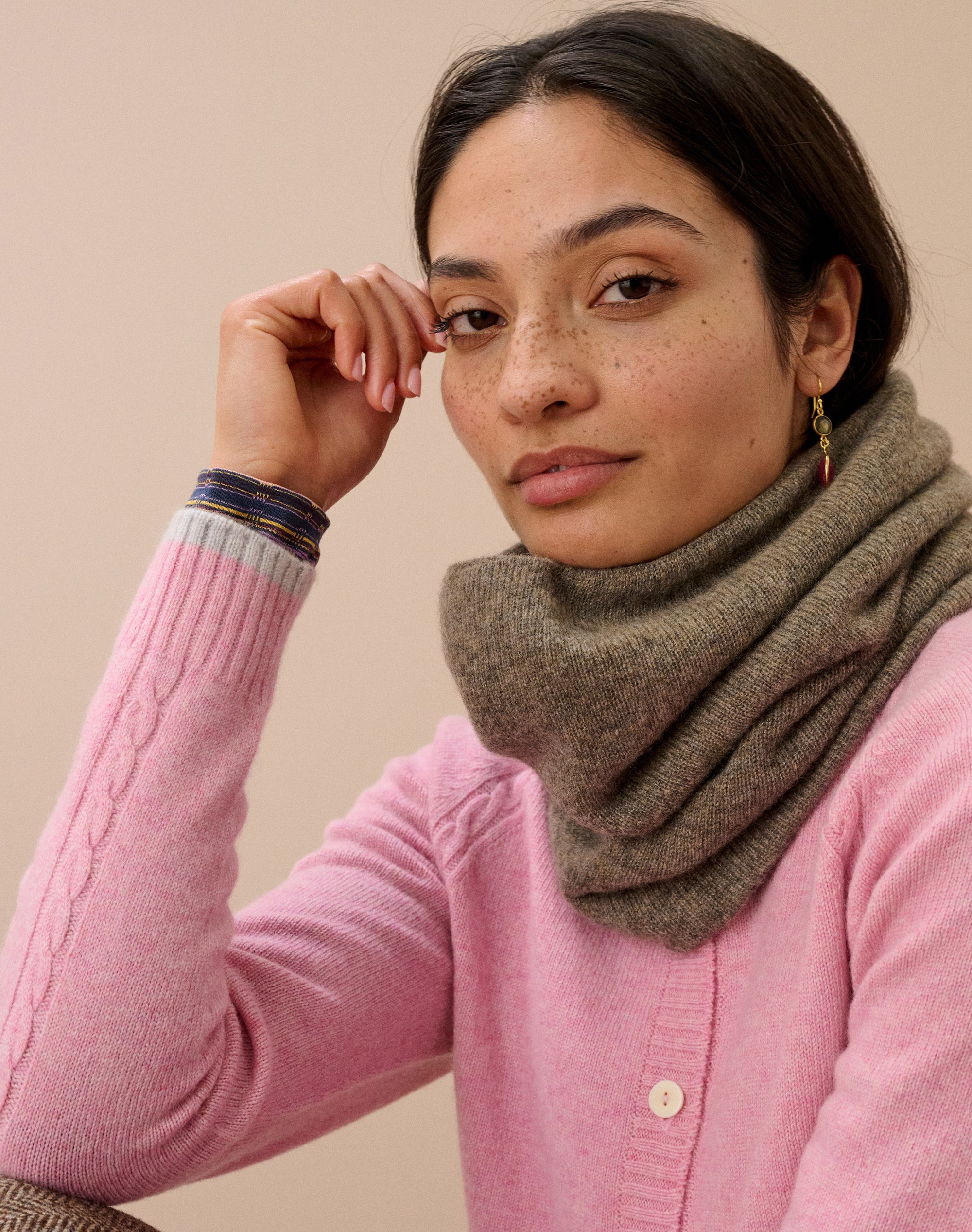 Cashmere Gauzy Snood