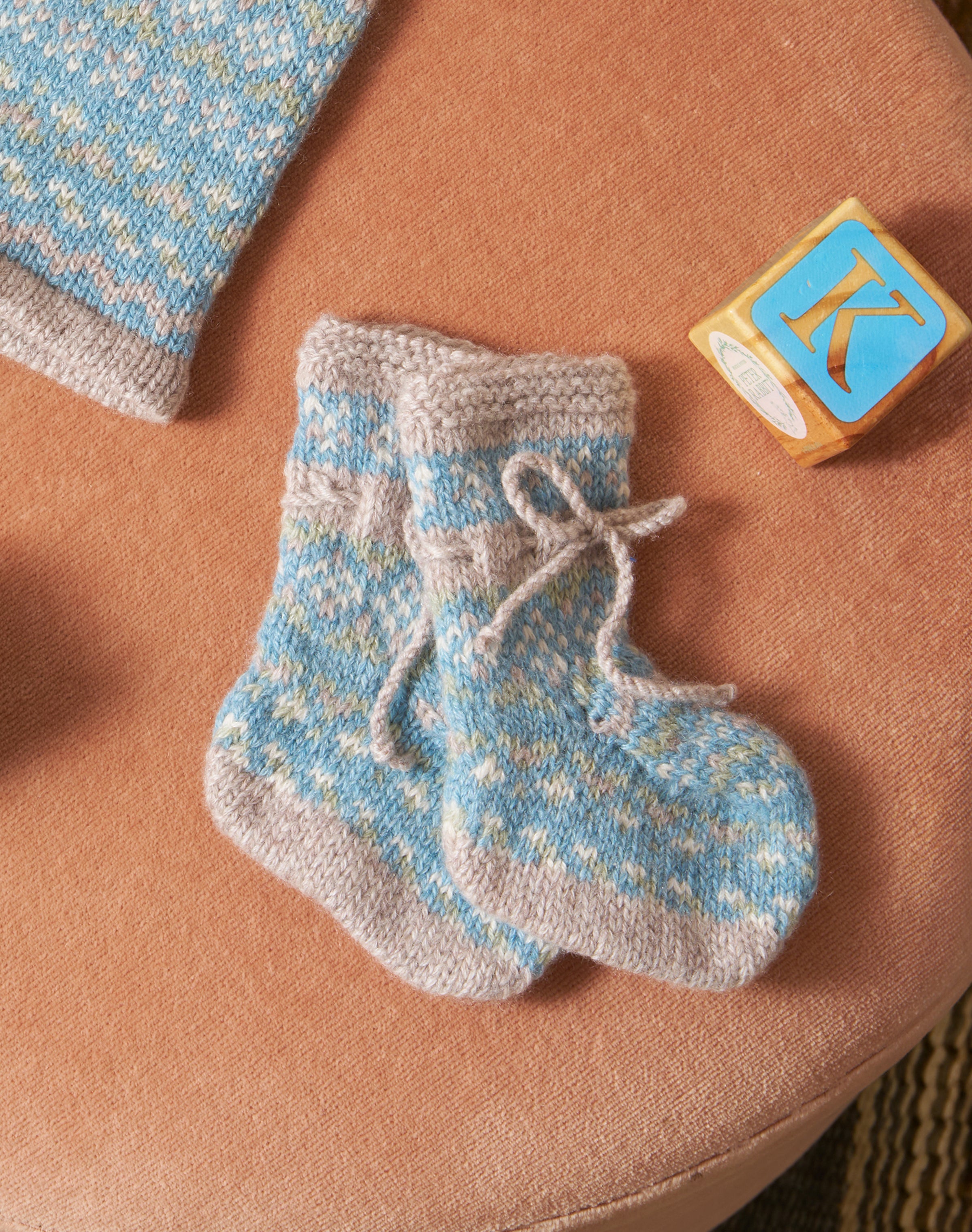 Cashmere Hand Knit Folk Fair Isle Bootees