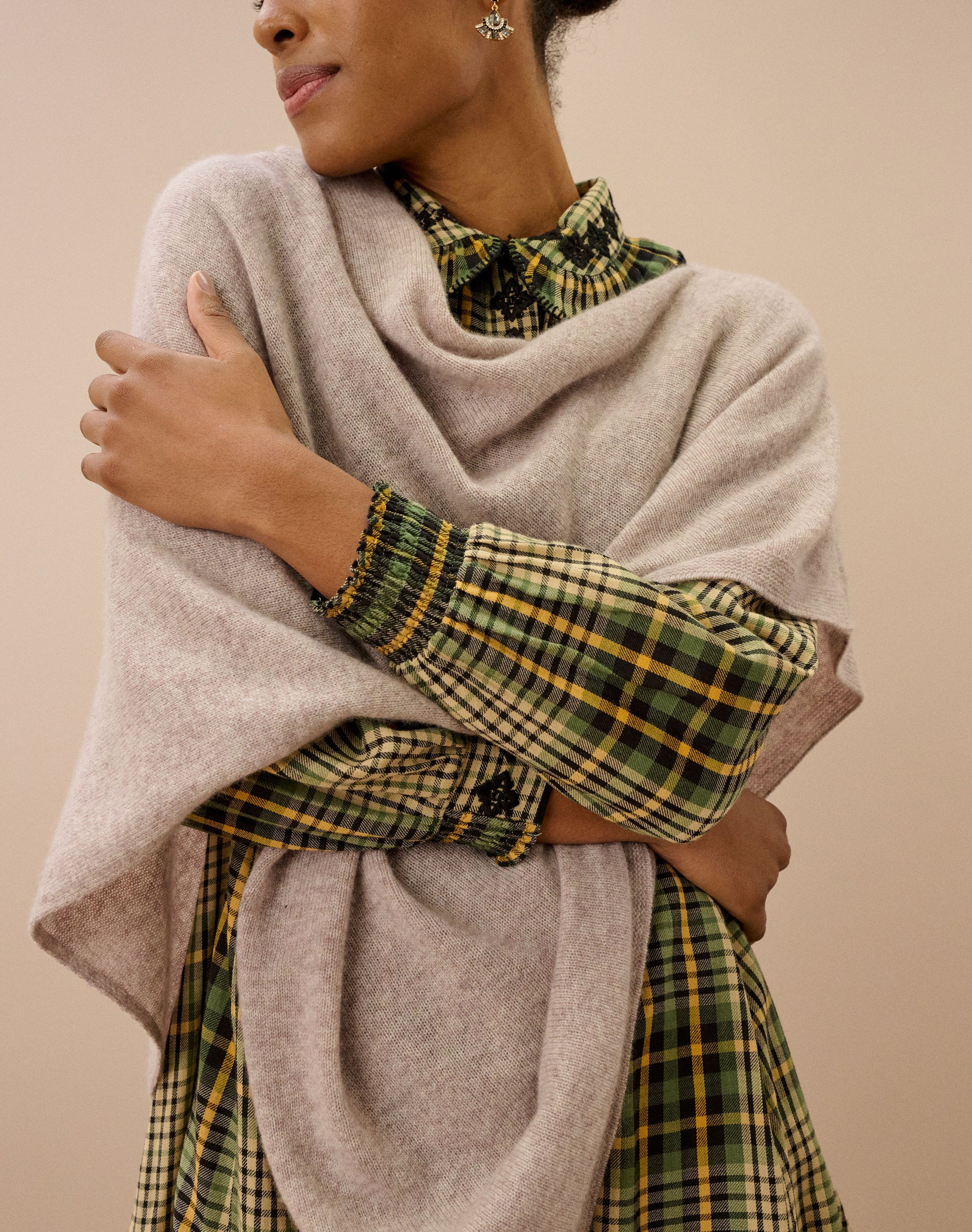 Cashmere Gauzy Knit Poncho