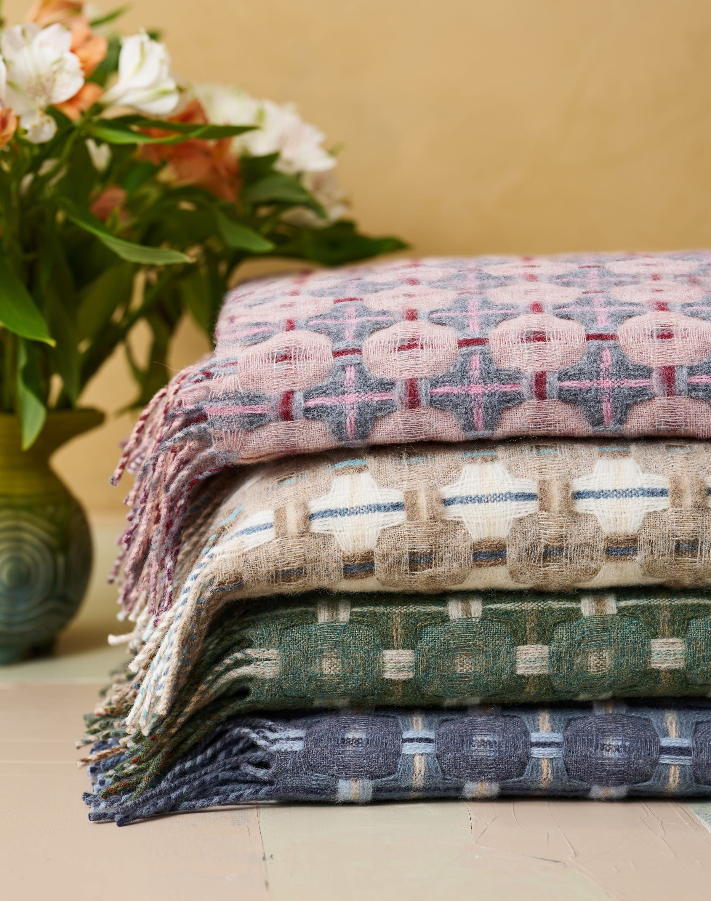 Lambswool Texture Weave Blanket