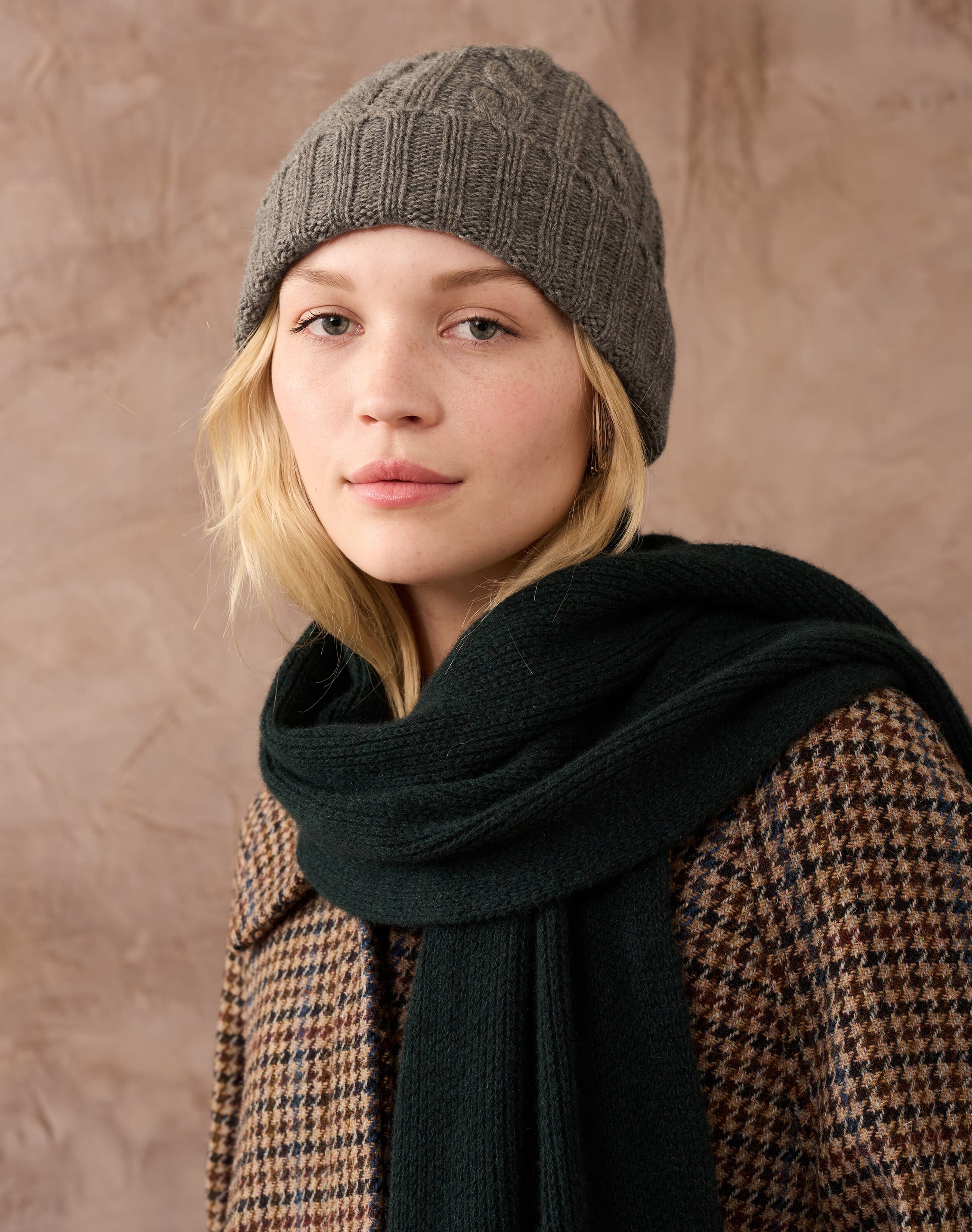Cashmere Cable & Rib Hat