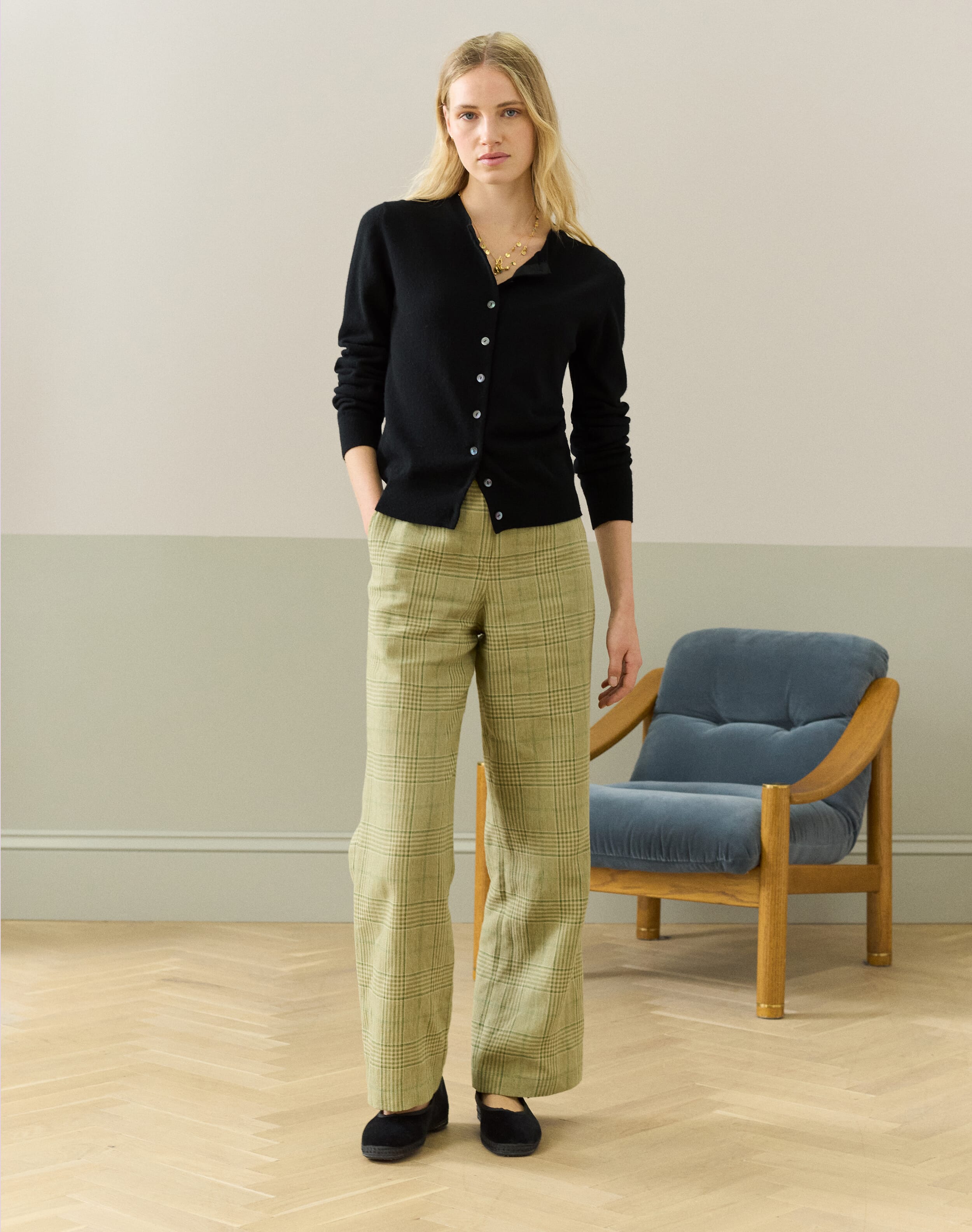 Cashmere Modern Classic Cardigan