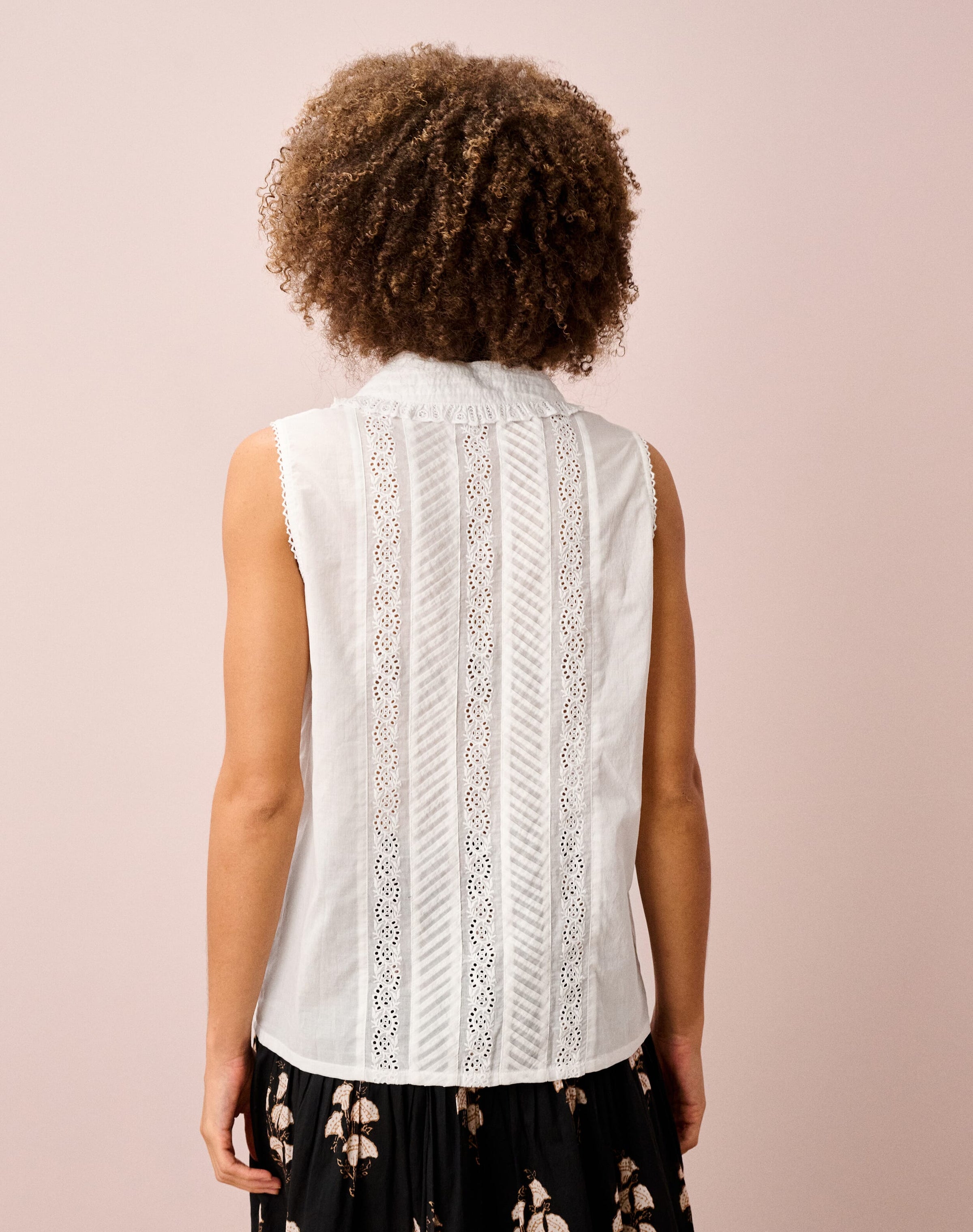 Organic Cotton Sleeveless Blouse