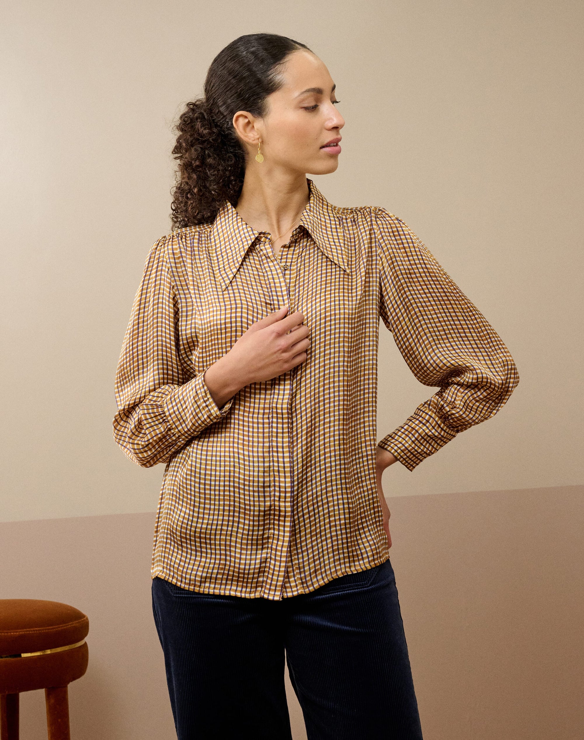 Graphic Check Dagger Collar Shirt