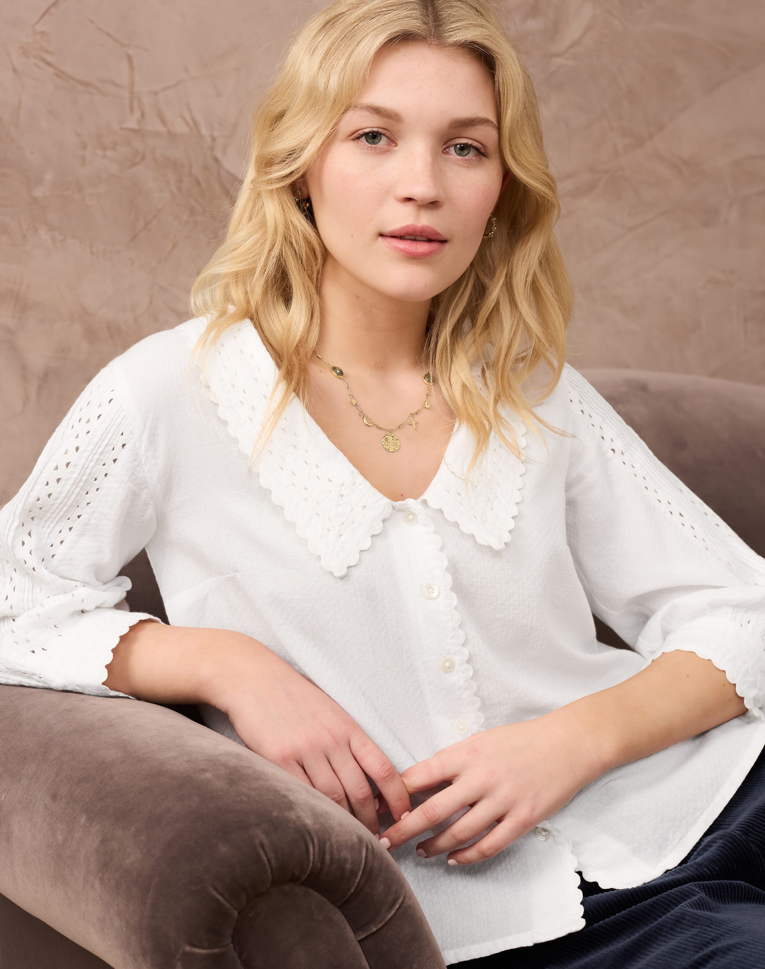Organic Cotton Chelsea Collar Blouse