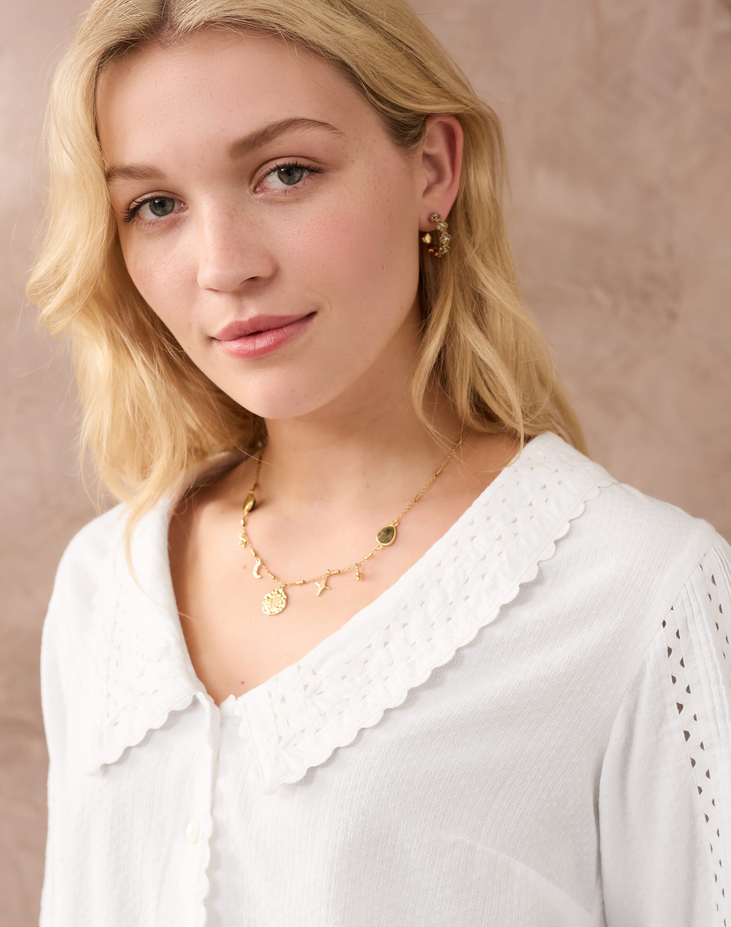 Organic Cotton Chelsea Collar Blouse