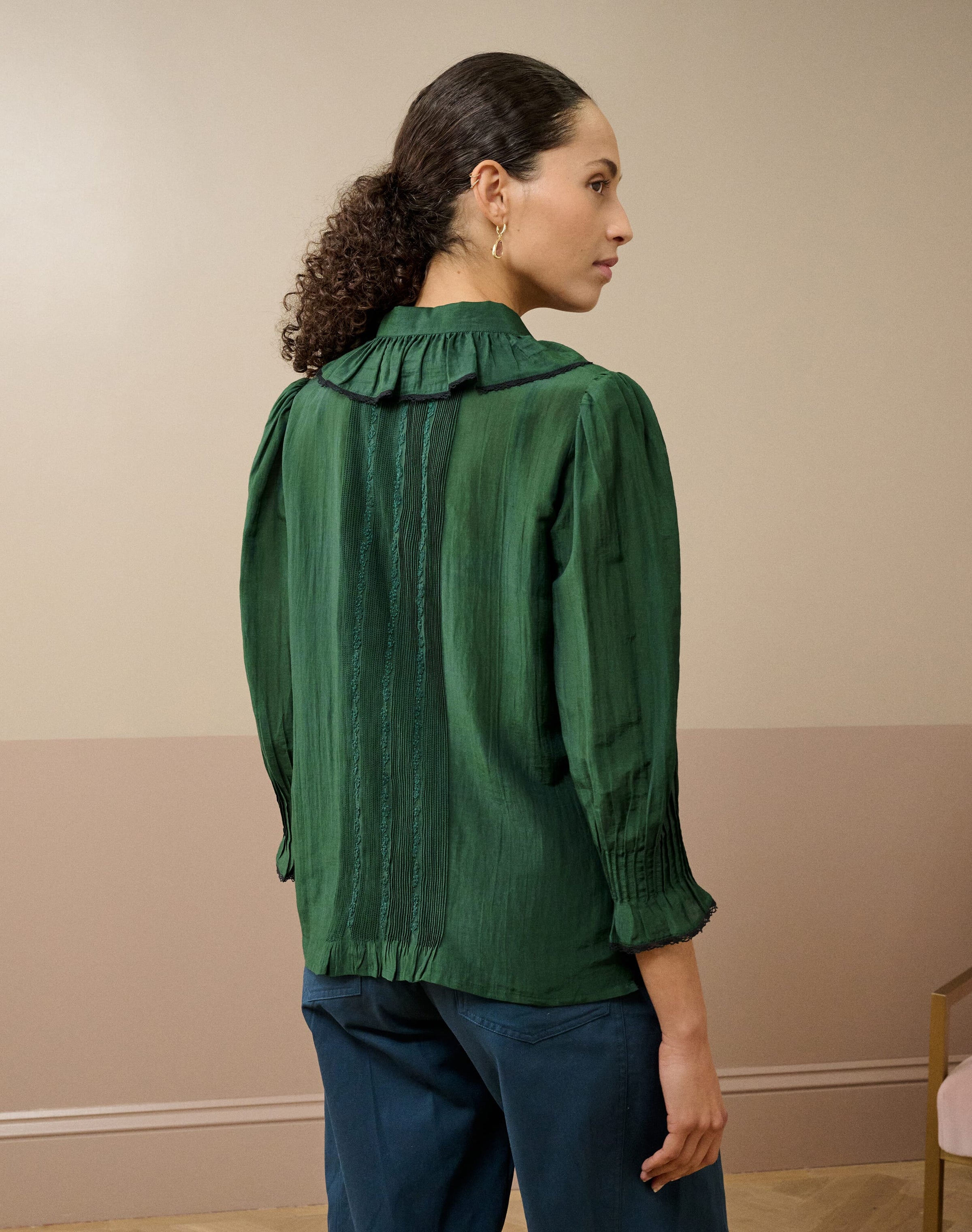 Silk Cotton Frill Collar Shirt