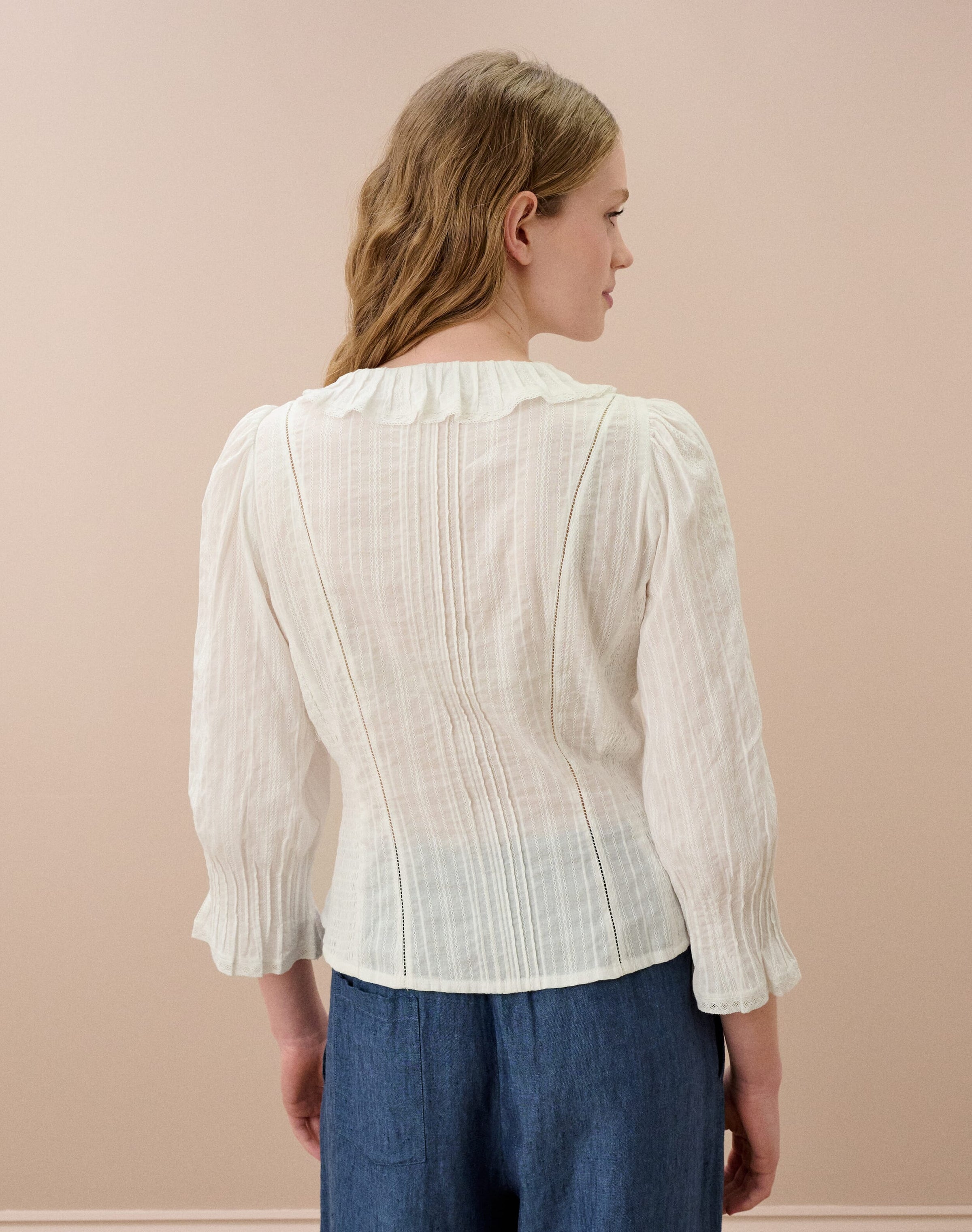 Organic Cotton Fitted Blouse