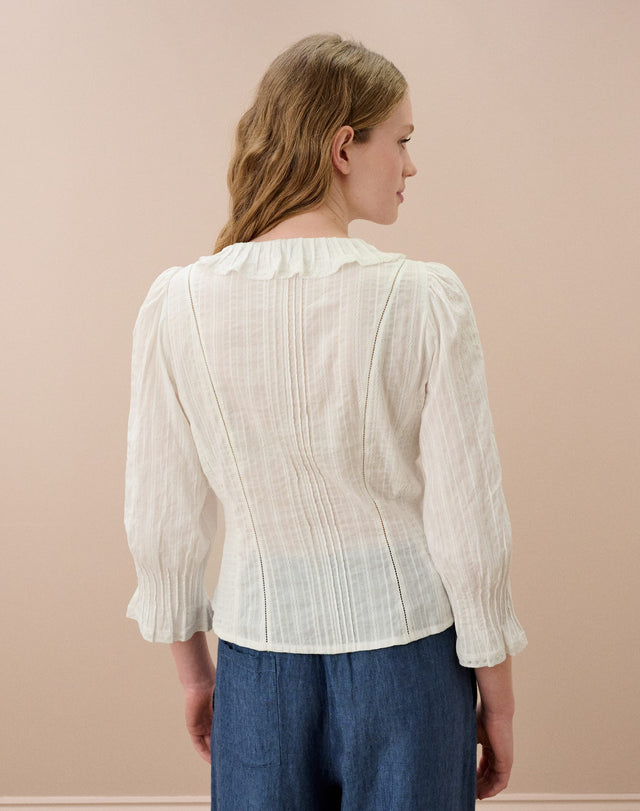 Organic Cotton Fitted Blouse