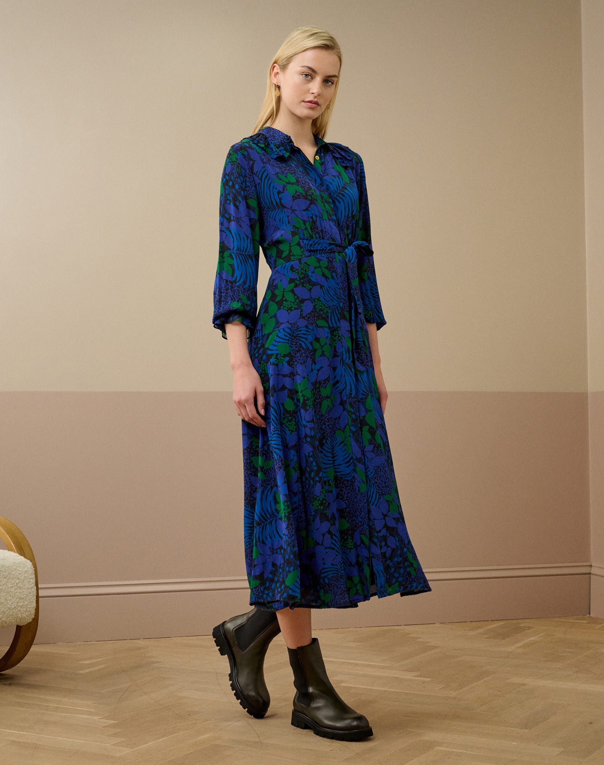 Frill Collar Leaf Print Dress