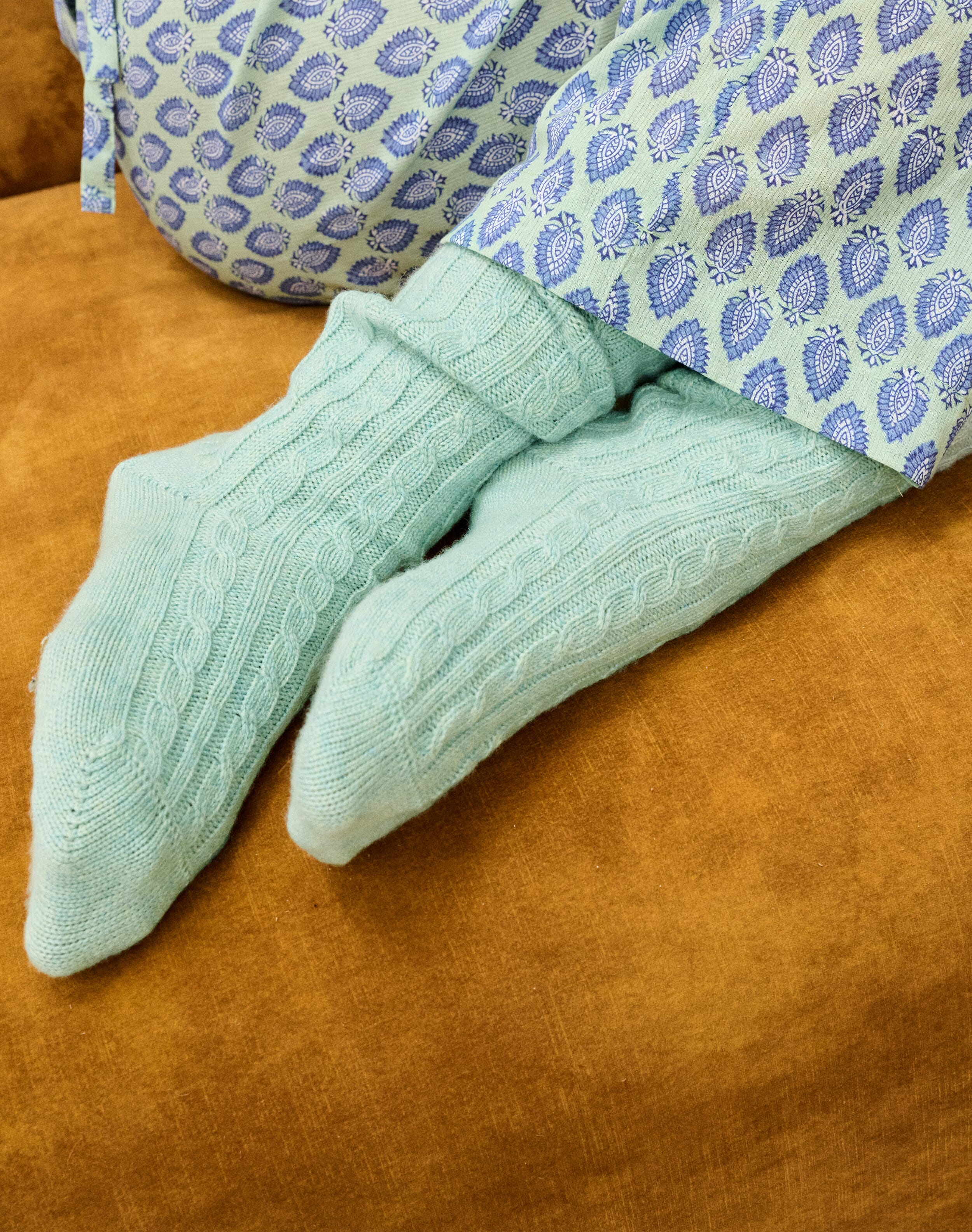 Women's Cashmere Bed Socks
