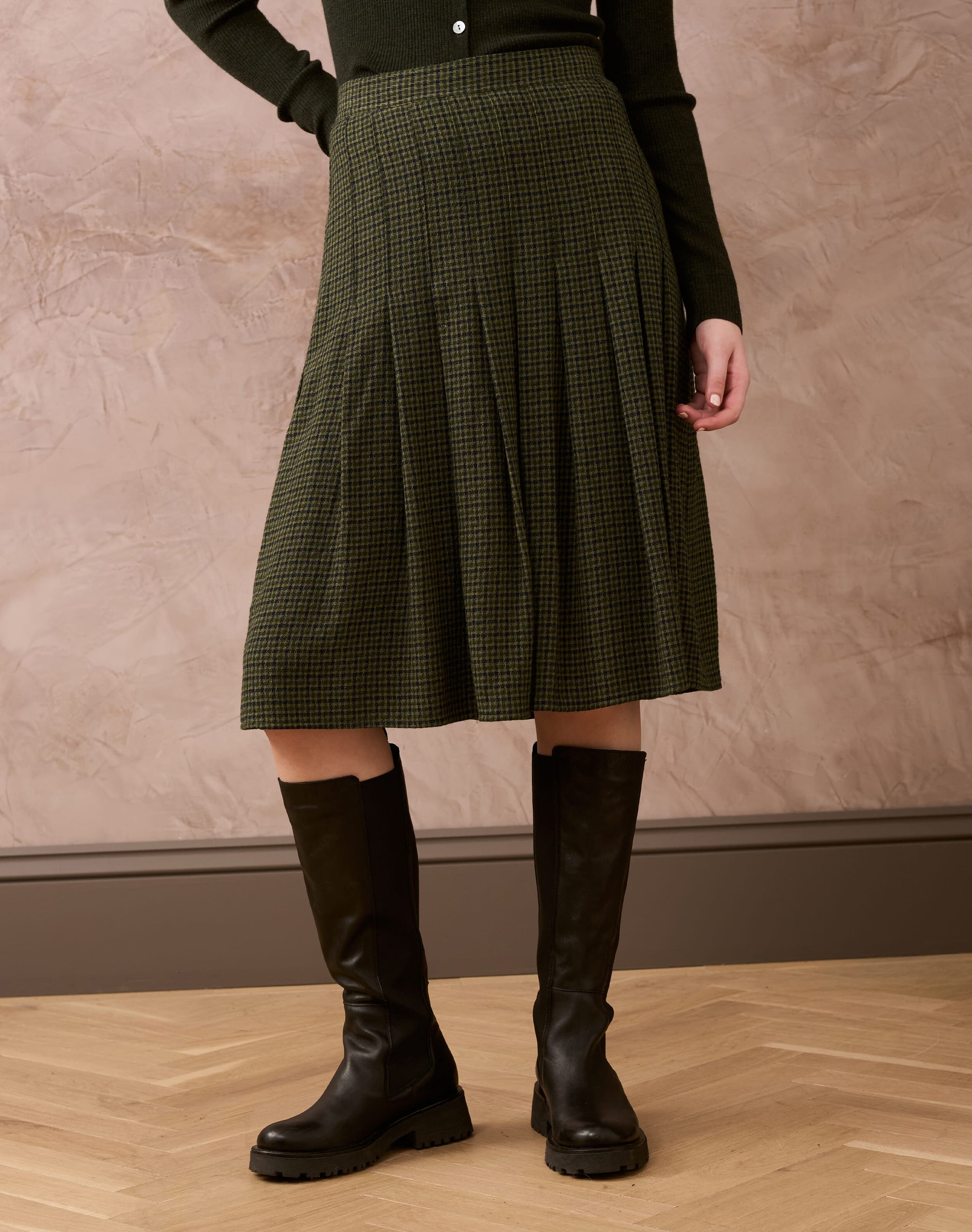 Puppytooth Check Pleated Skirt