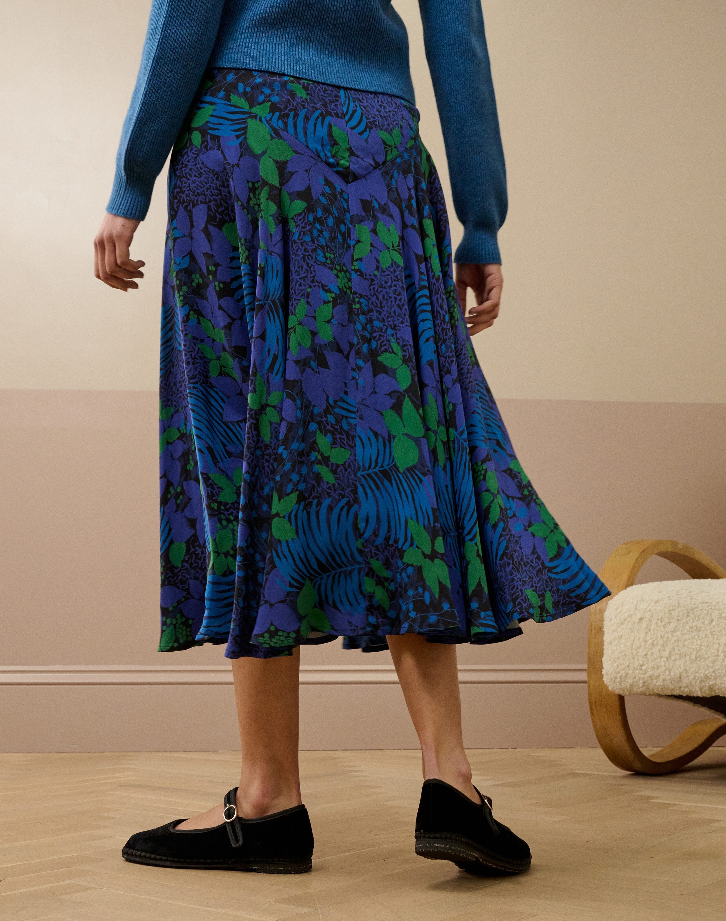 Satin Backed Crepe Leaf Print Skirt